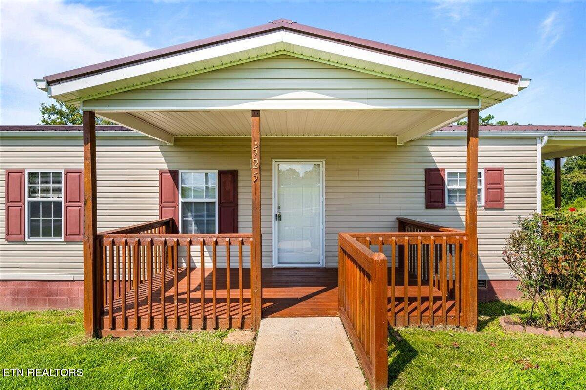 525 Cave Springs Road Tazewell TN 37879