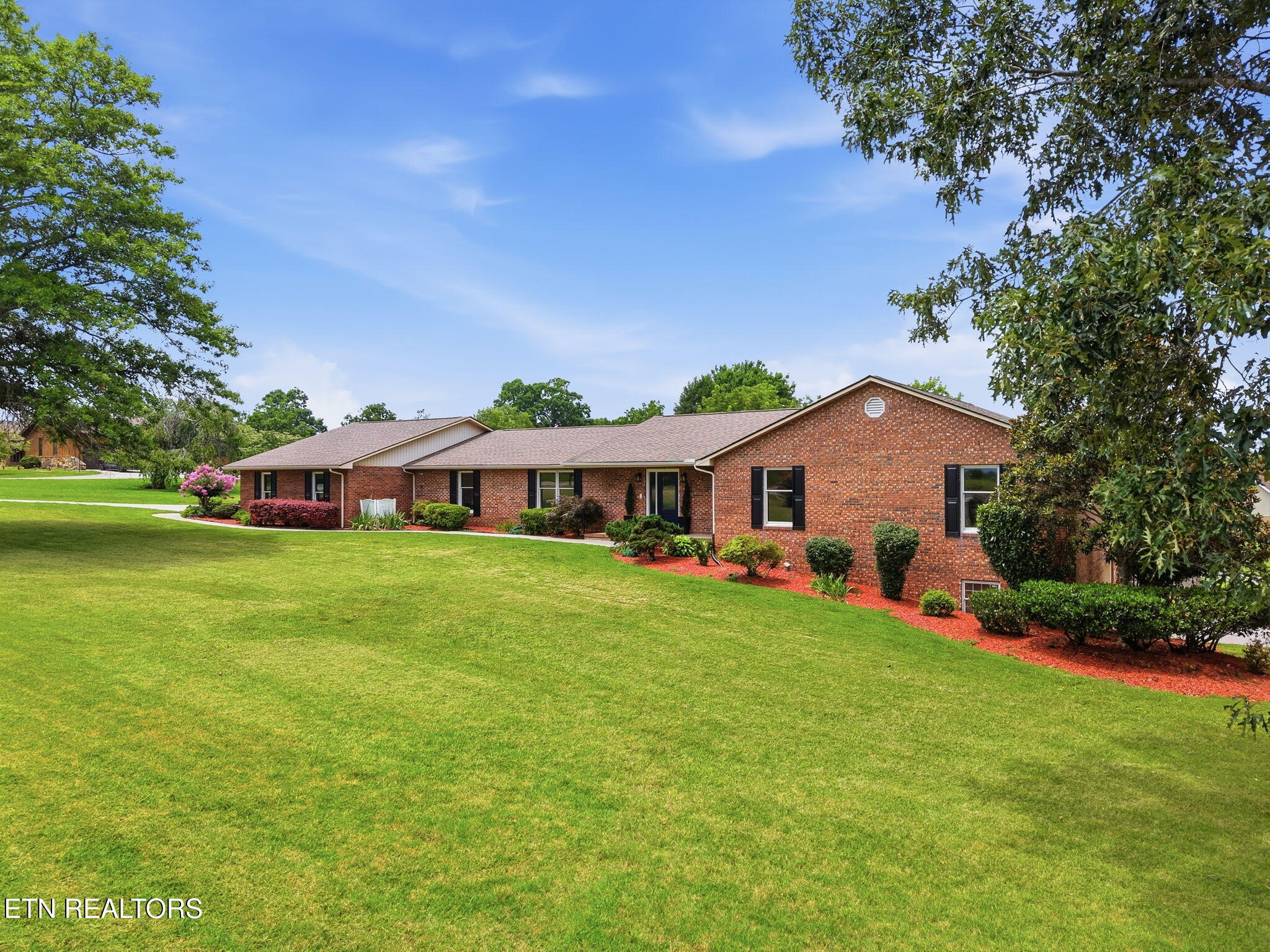 2709 Sevierville Road Maryville TN 37804
