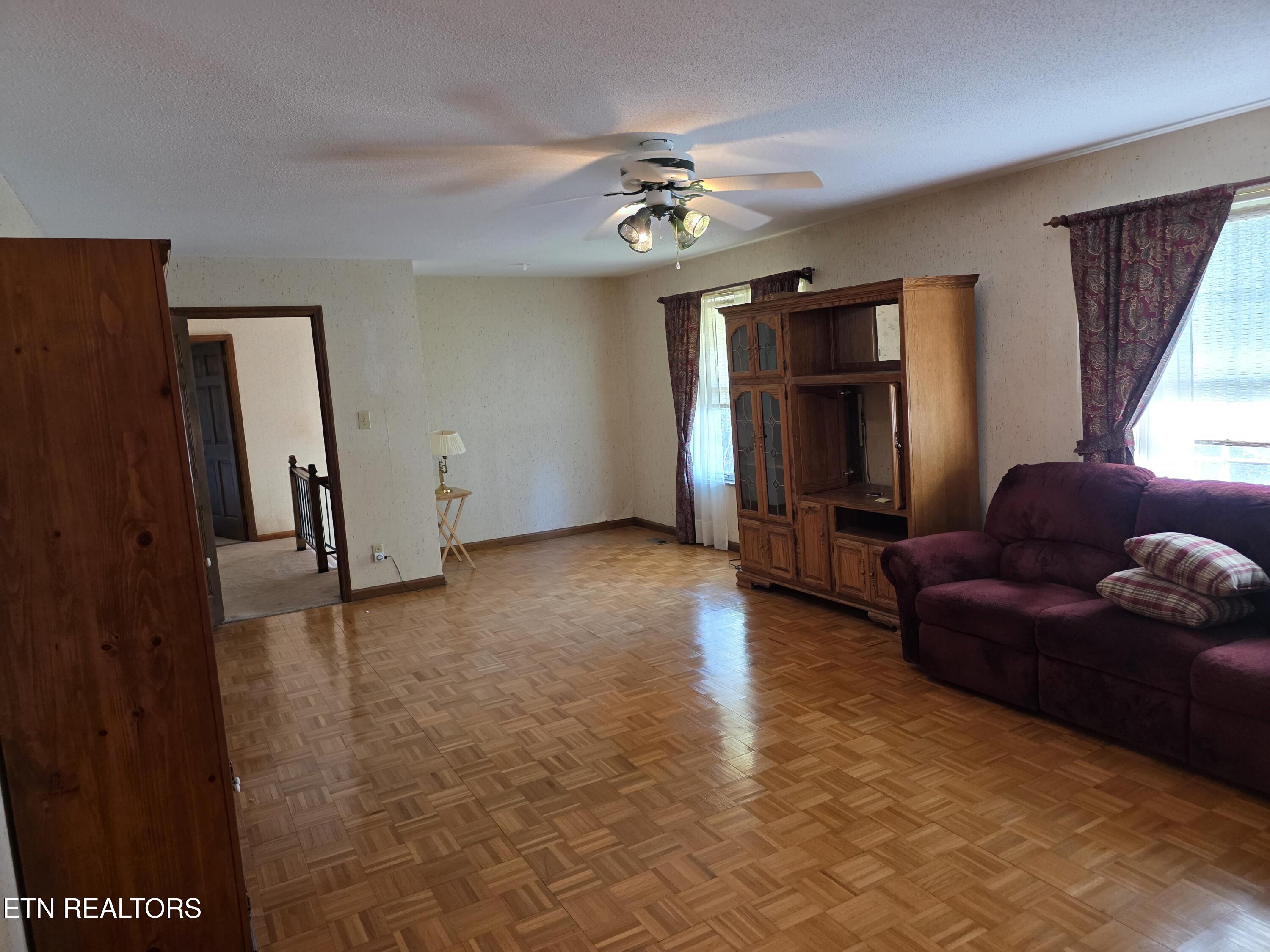 3602 Holland Trail Lenoir City TN 37772