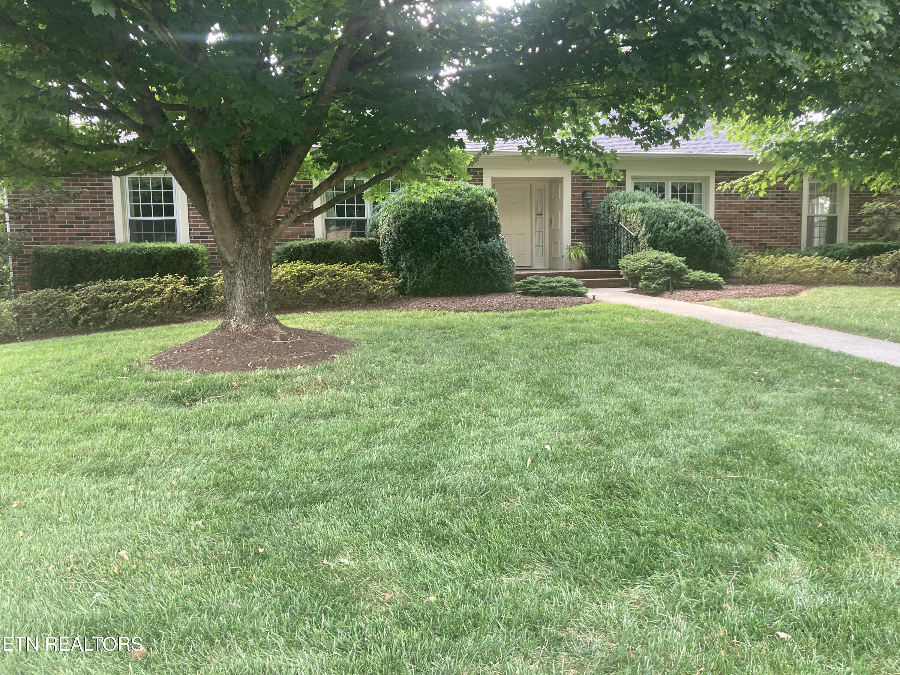 725 Kempton Road Knoxville TN 37909