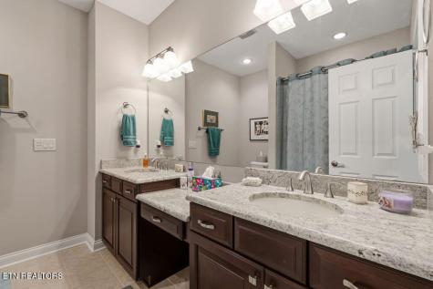 108 Cayuga Drive Loudon TN 37774
