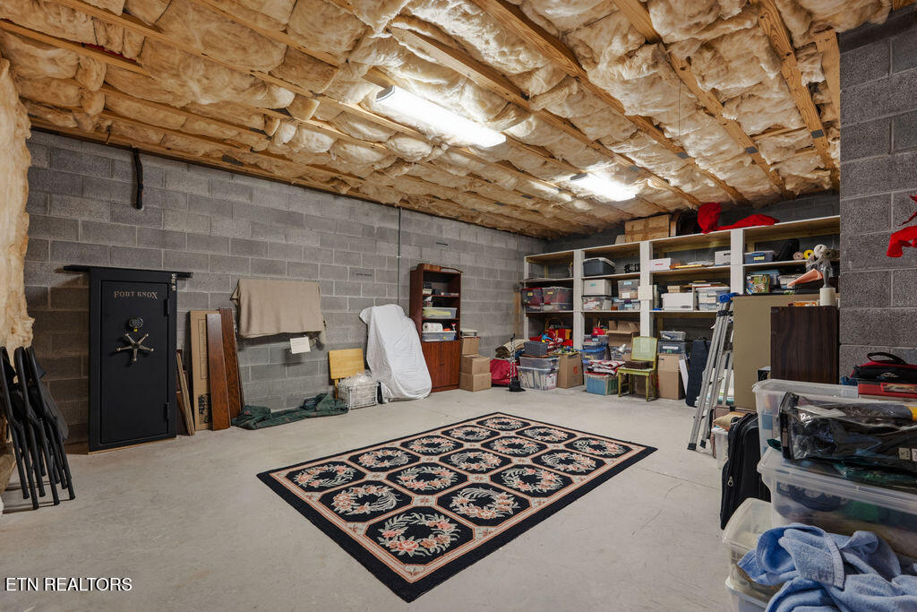 108 Cayuga Drive Loudon TN 37774