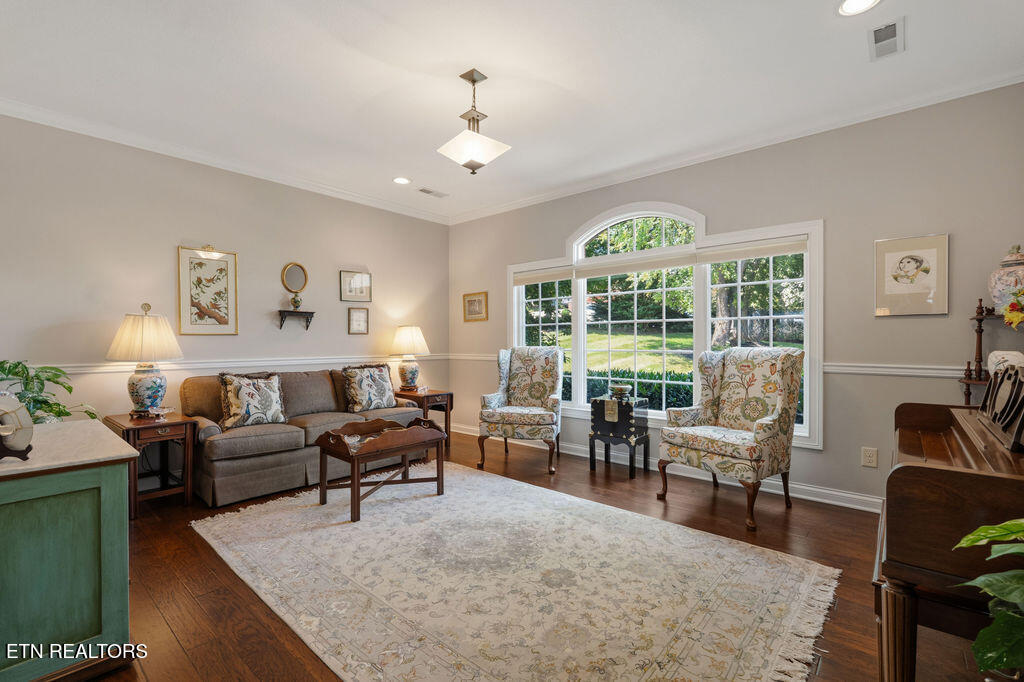 108 Cayuga Drive Loudon TN 37774