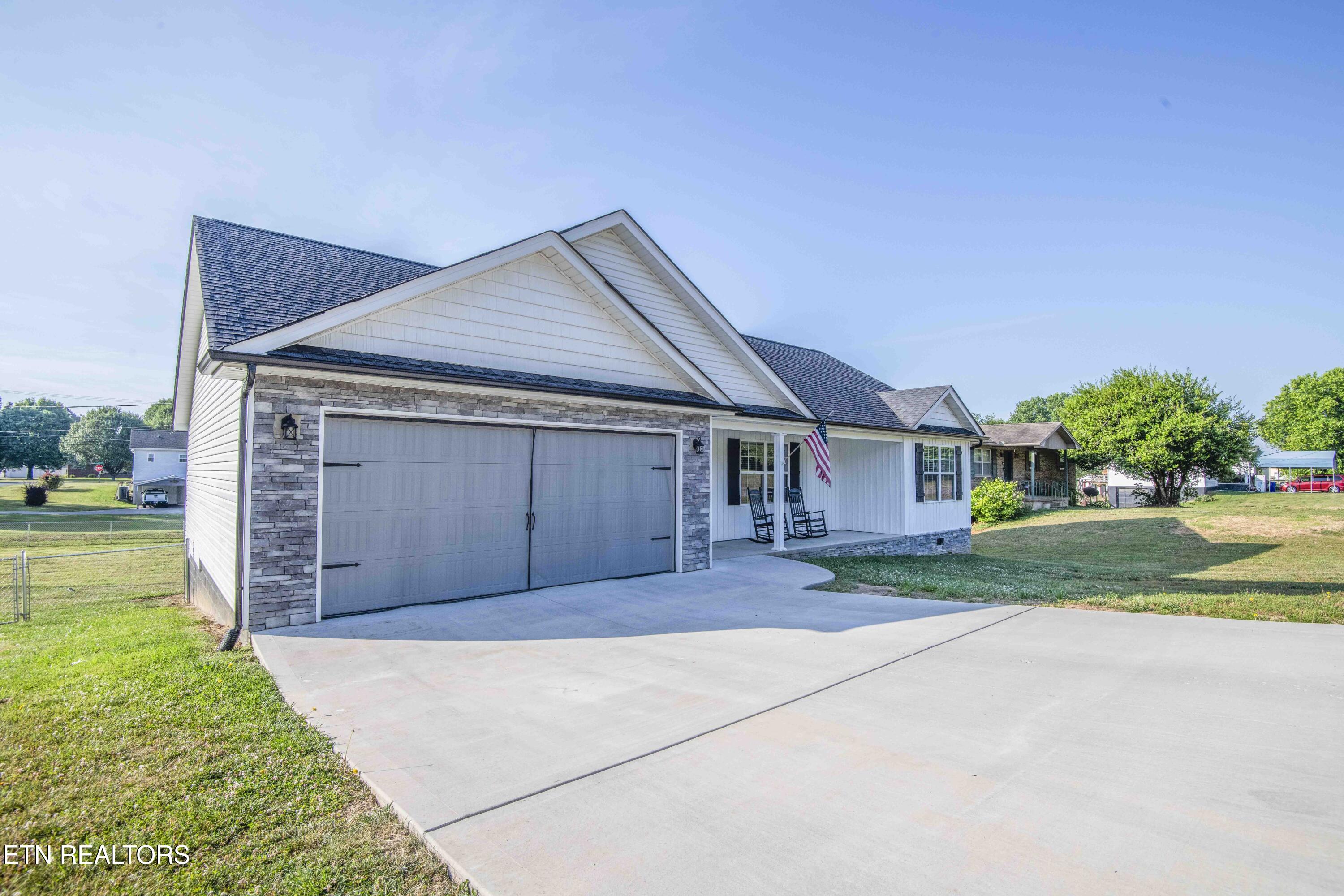 103 Scenic View Drive Corryton TN 37721