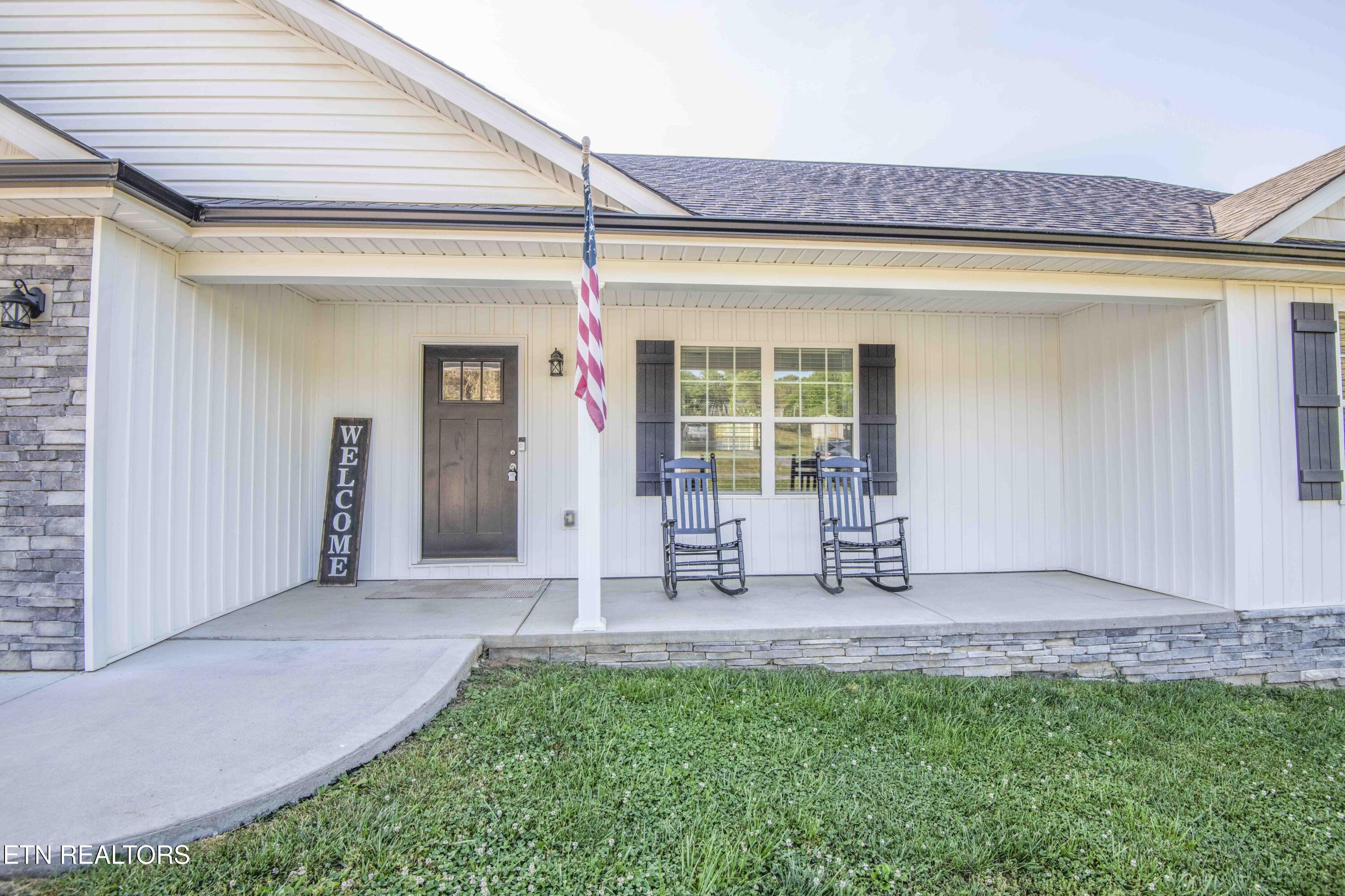 103 Scenic View Drive Corryton TN 37721