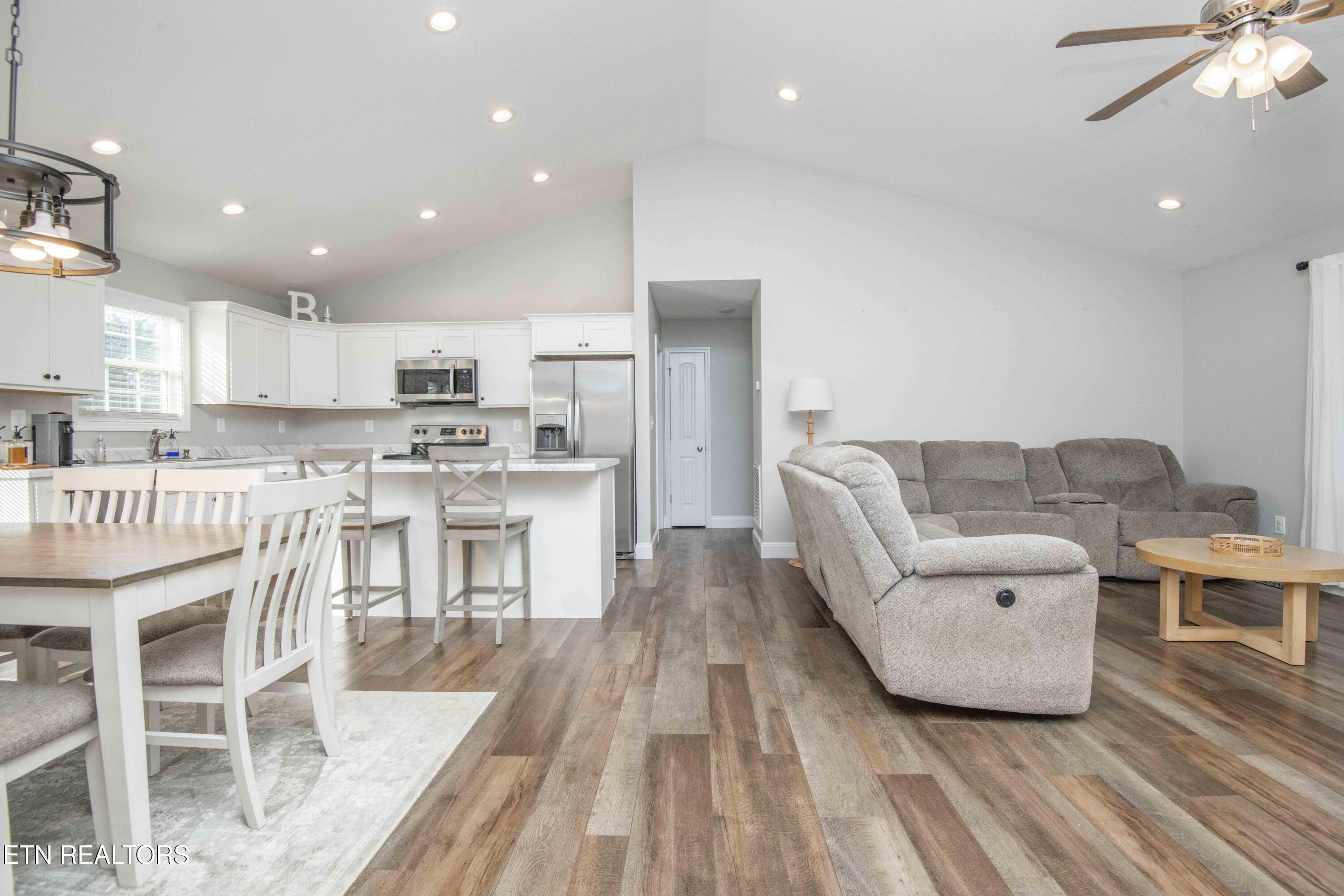 103 Scenic View Drive Corryton TN 37721