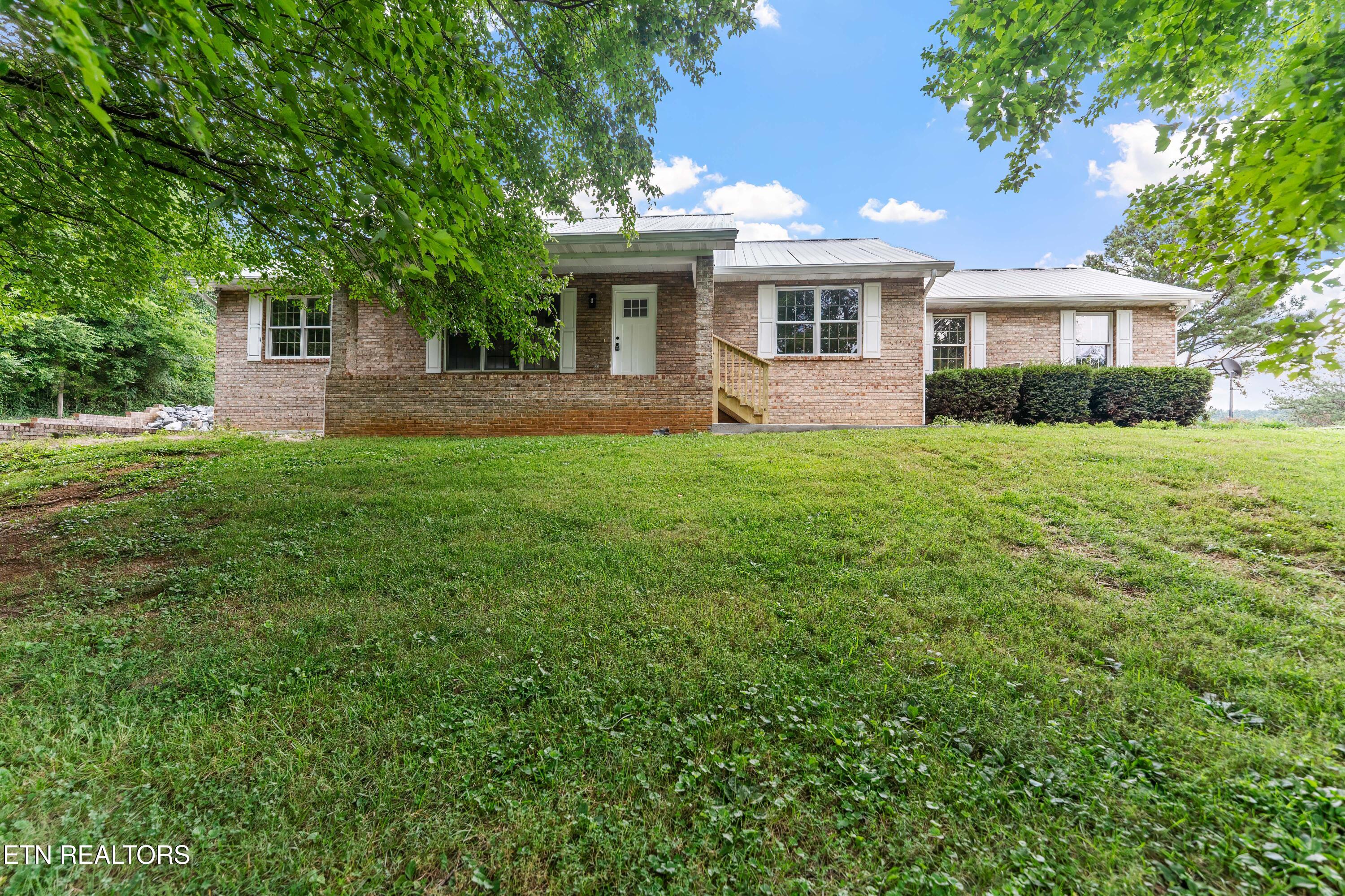 3428 Wilkinson Pike Maryville TN 37803