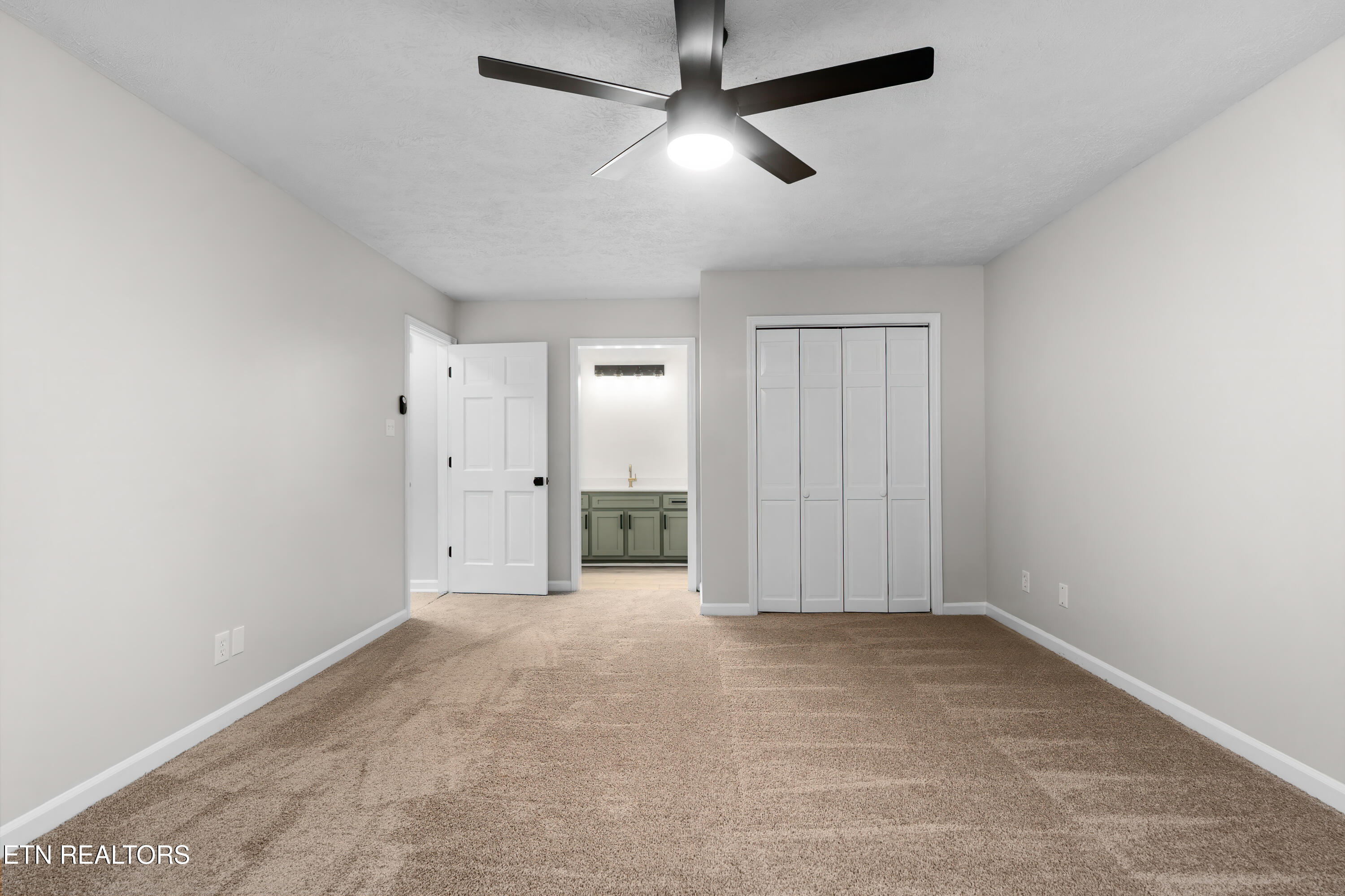 3428 Wilkinson Pike Maryville TN 37803
