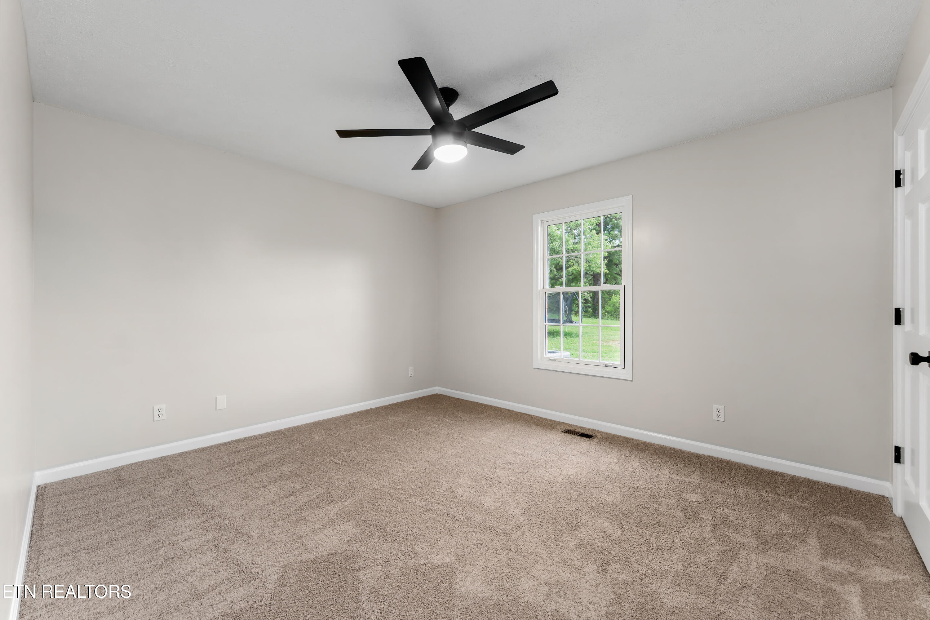 3428 Wilkinson Pike Maryville TN 37803