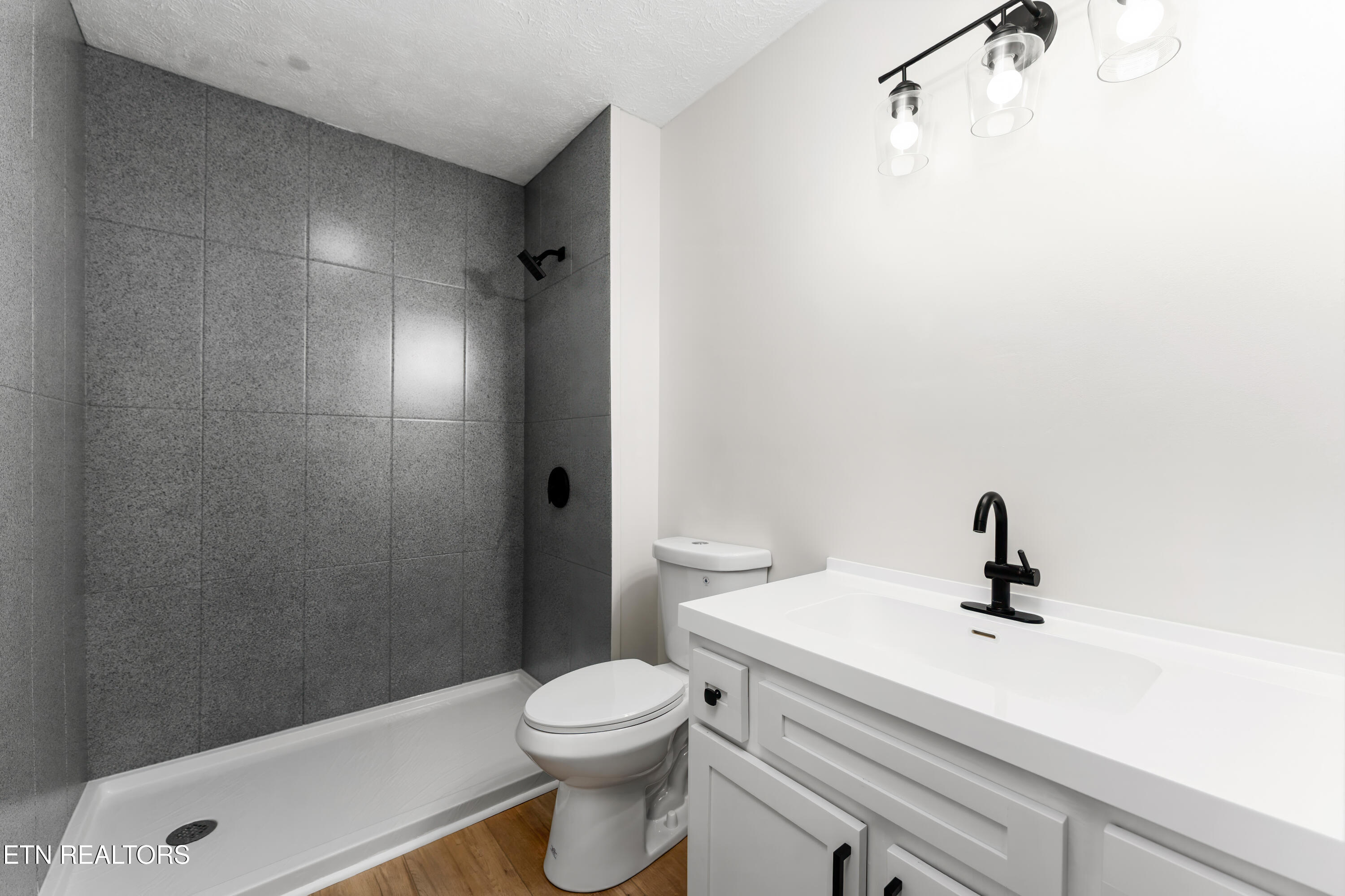 3428 Wilkinson Pike Maryville TN 37803