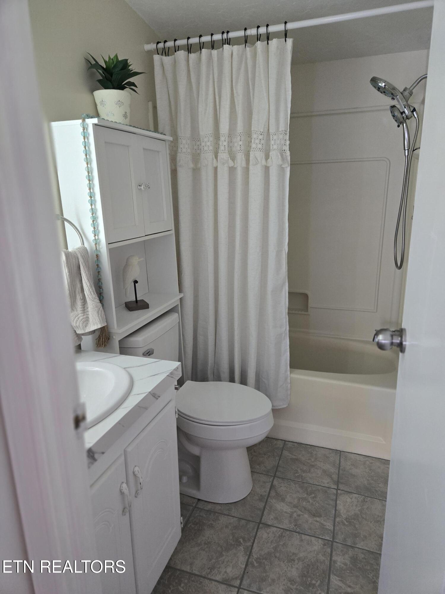 323 Delta Country Lane Livingston TN 38570