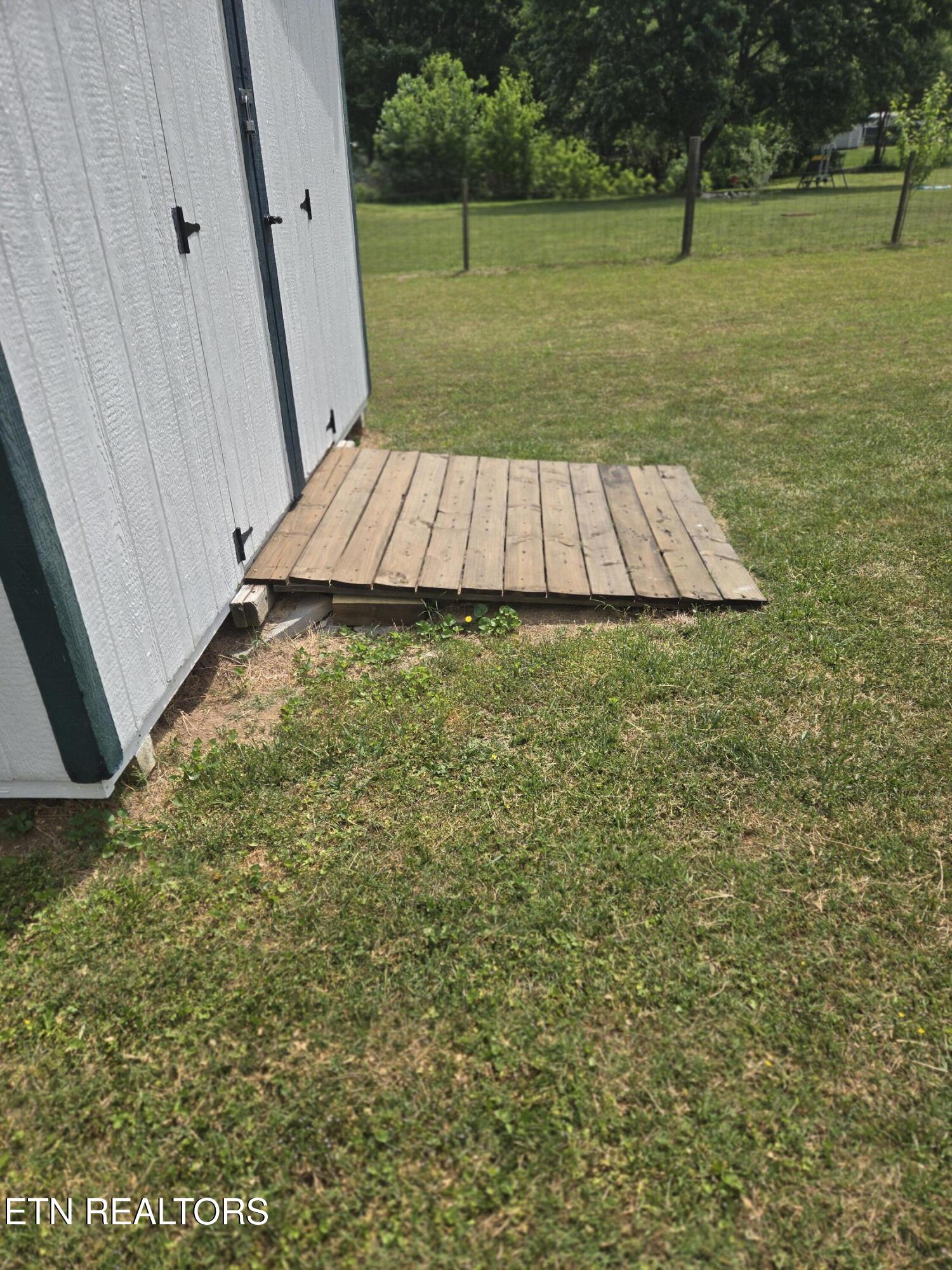 323 Delta Country Lane Livingston TN 38570