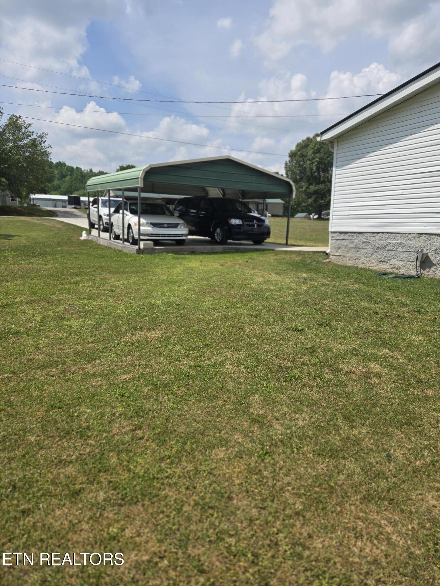 323 Delta Country Lane Livingston TN 38570