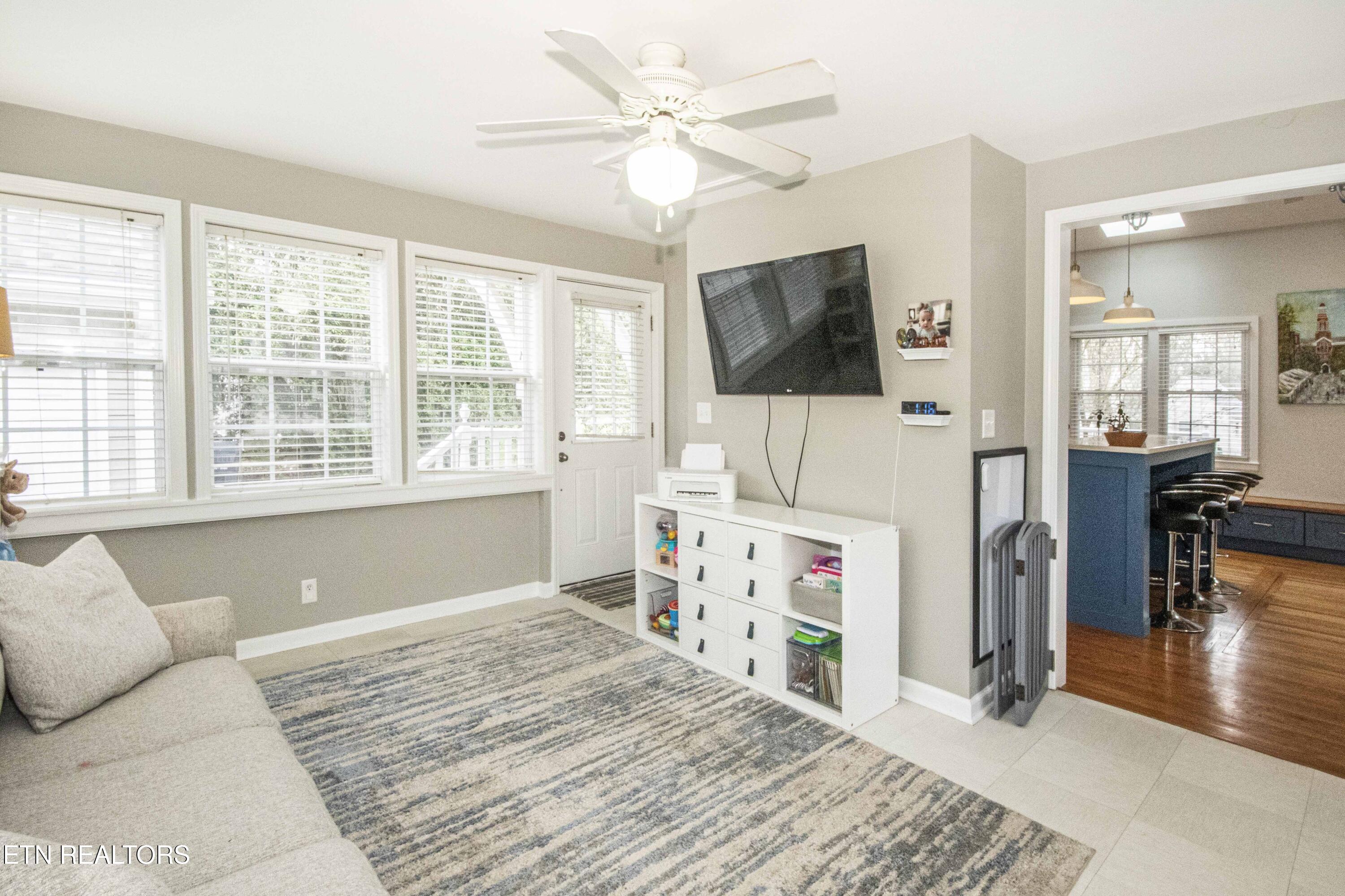 4011 Whitlow Avenue Knoxville TN 37919