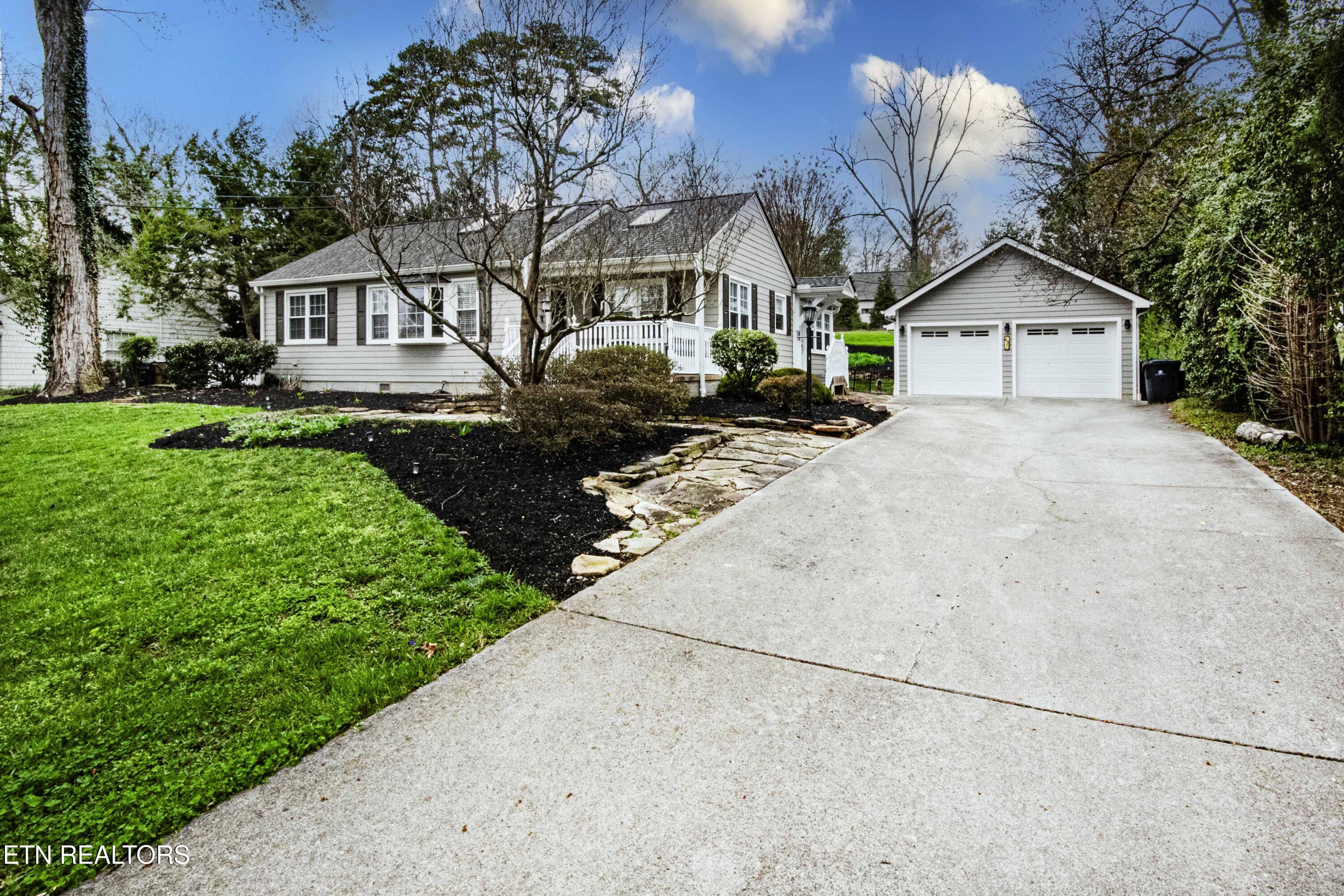 4011 Whitlow Avenue Knoxville TN 37919