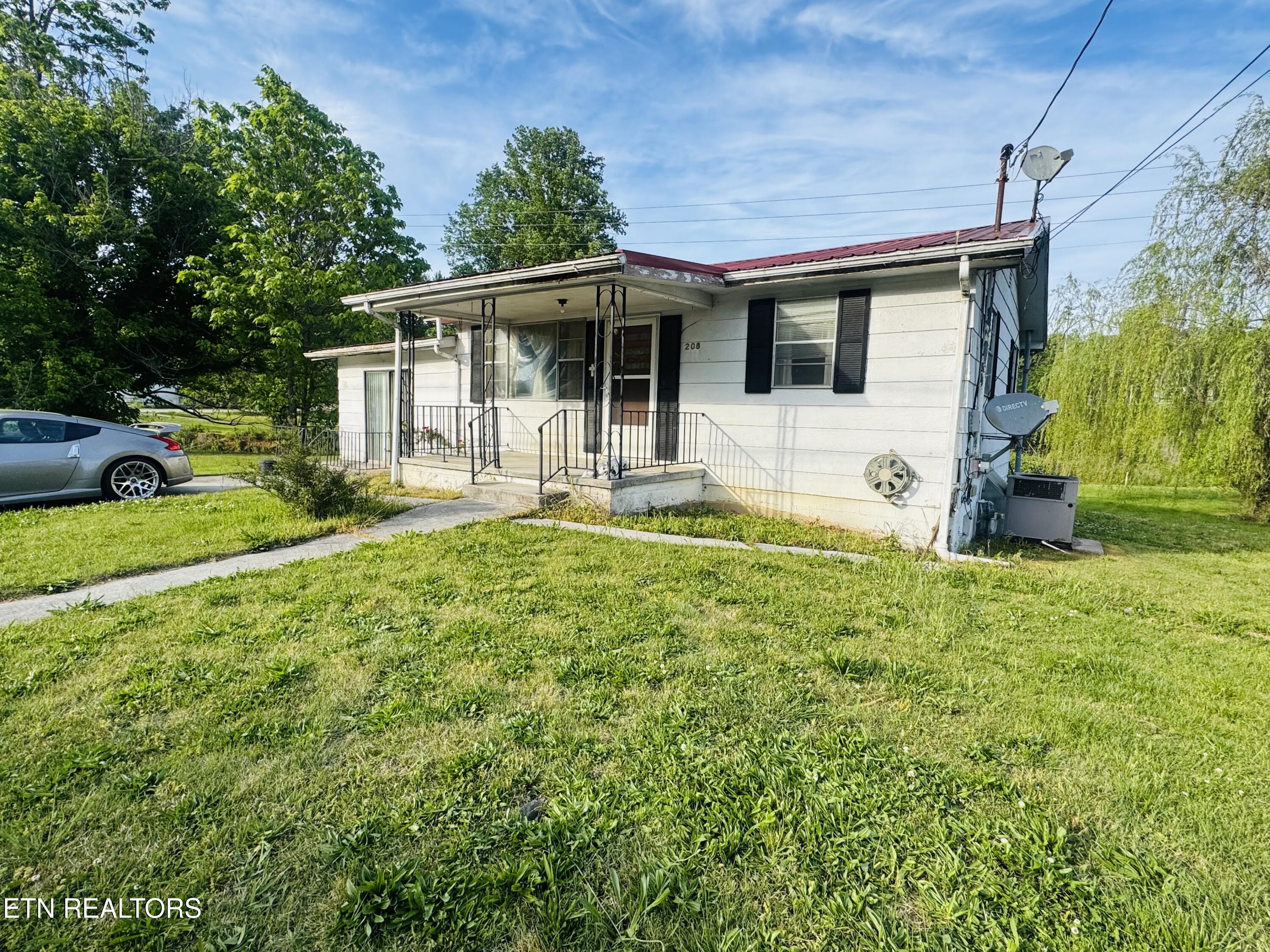 208 Leach Avenue Rocky Top TN 37769