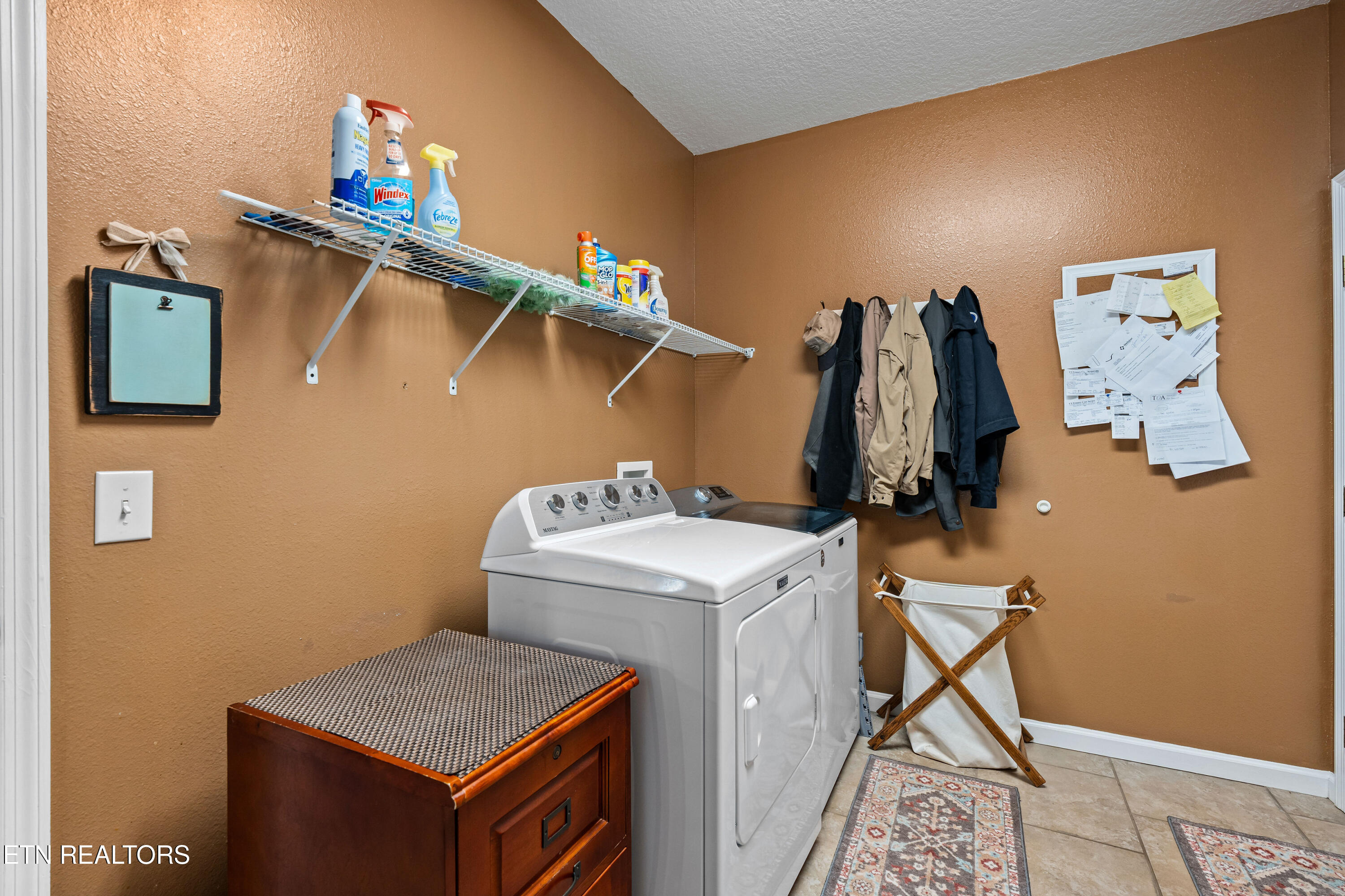 328 Hansels Lea Sevierville TN 37876