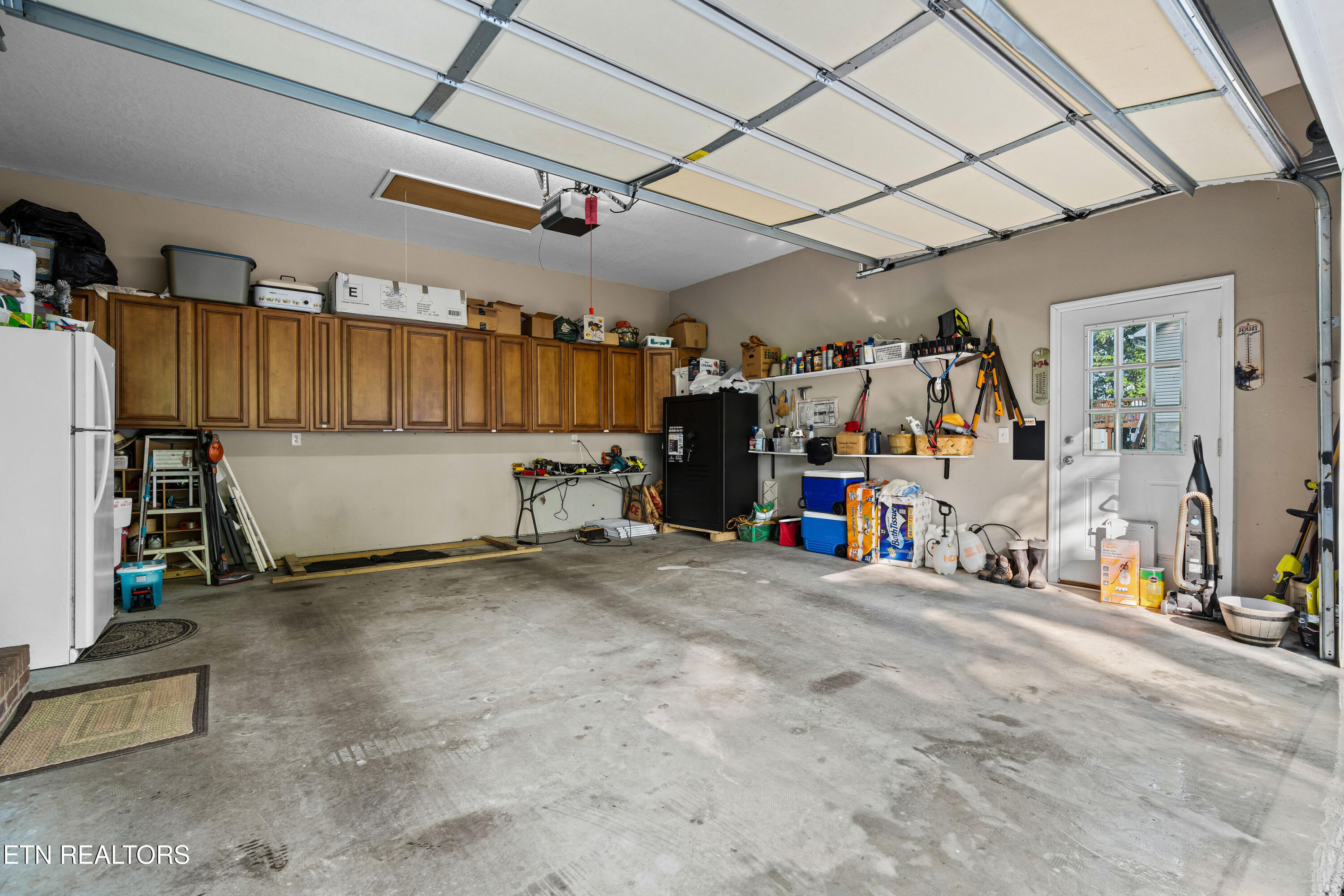 328 Hansels Lea Sevierville TN 37876