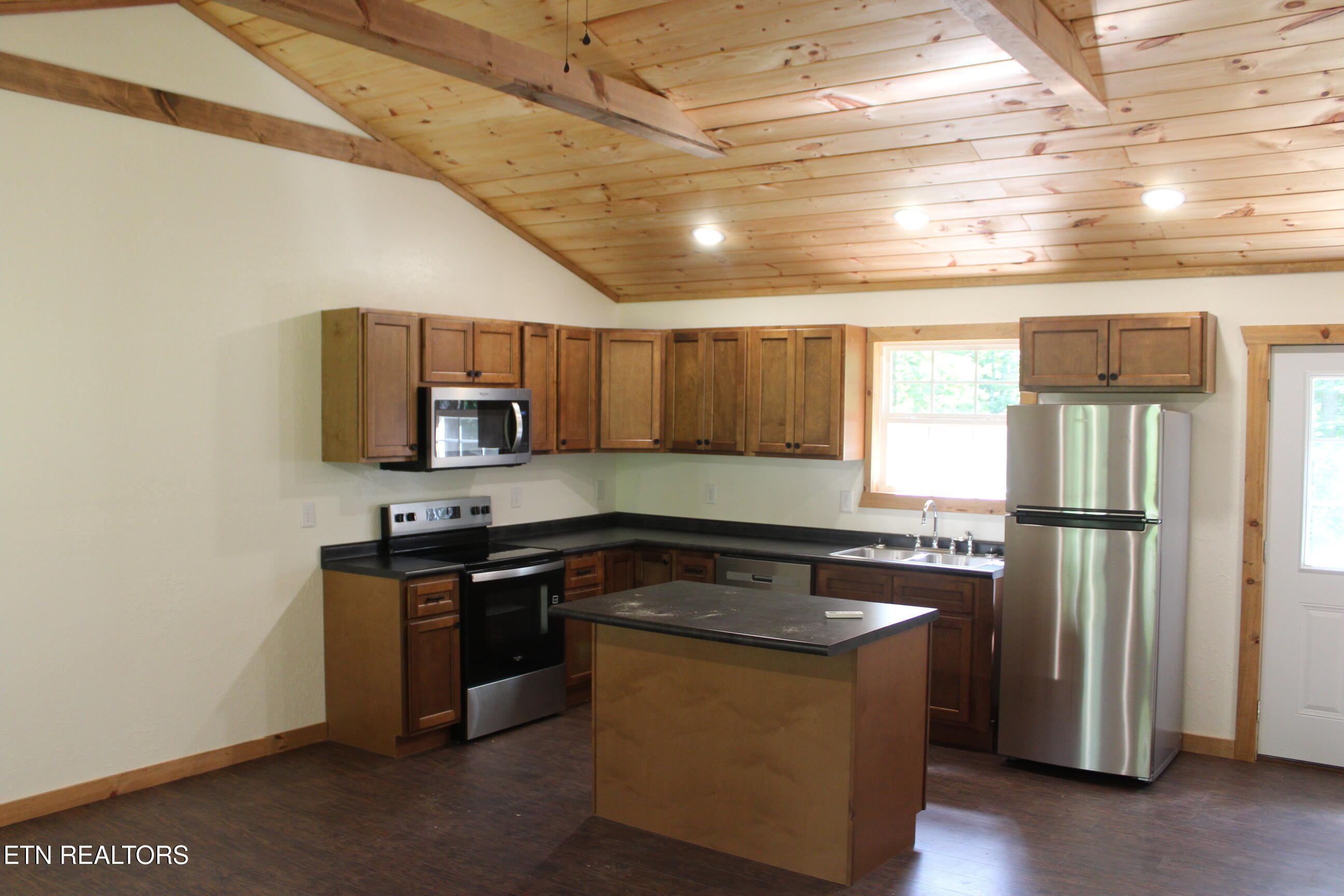 102 Pickett Park Highway Jamestown TN 38556