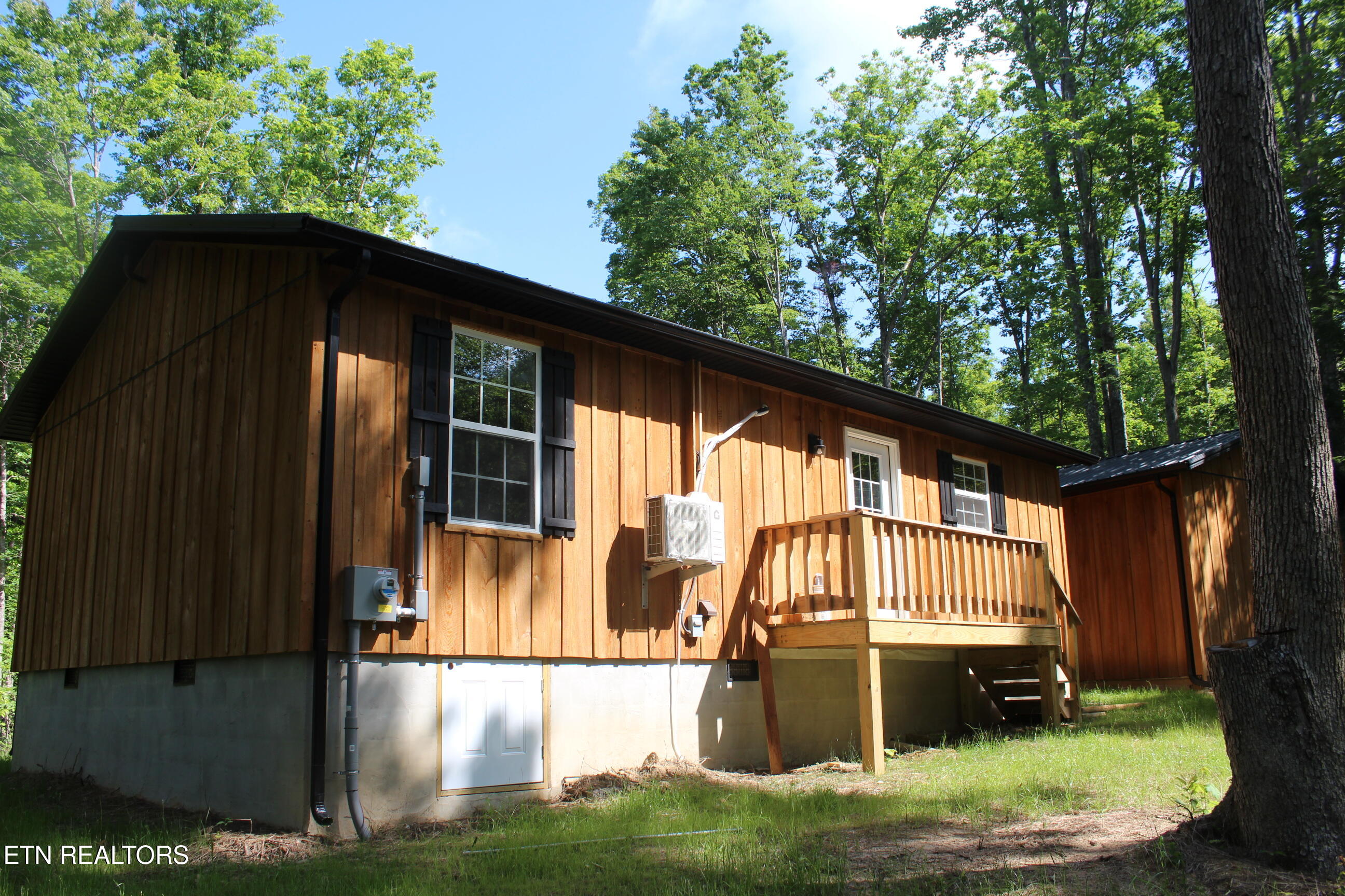 102 Pickett Park Highway Jamestown TN 38556