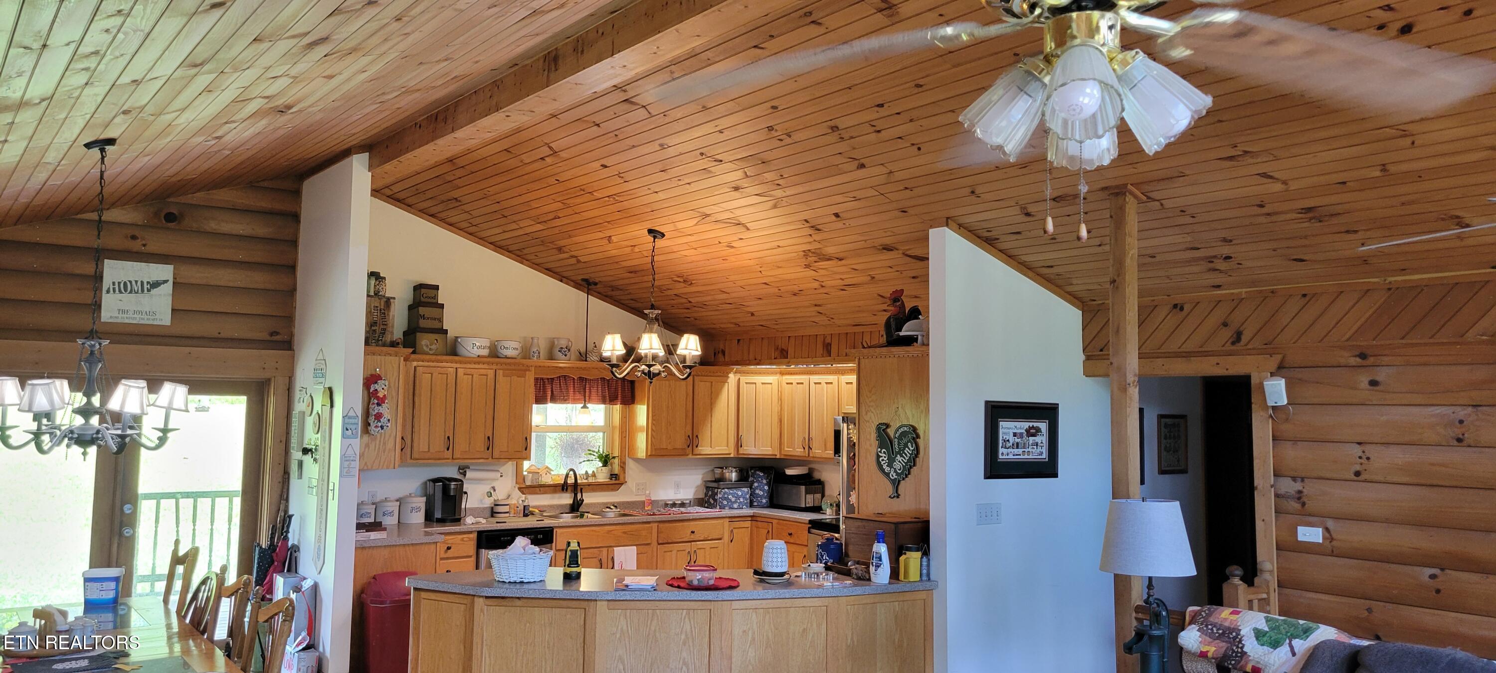 151 Rolen Road New Tazewell TN 37825