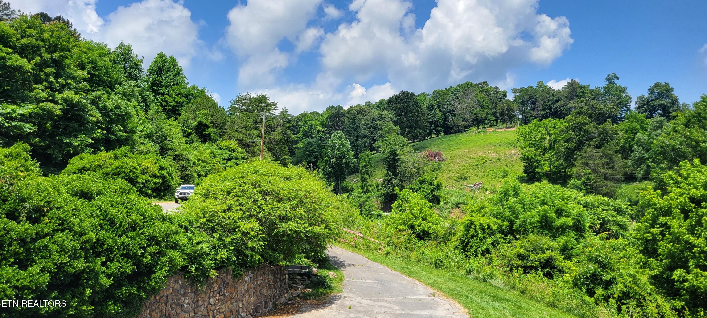 151 Rolen Road New Tazewell TN 37825