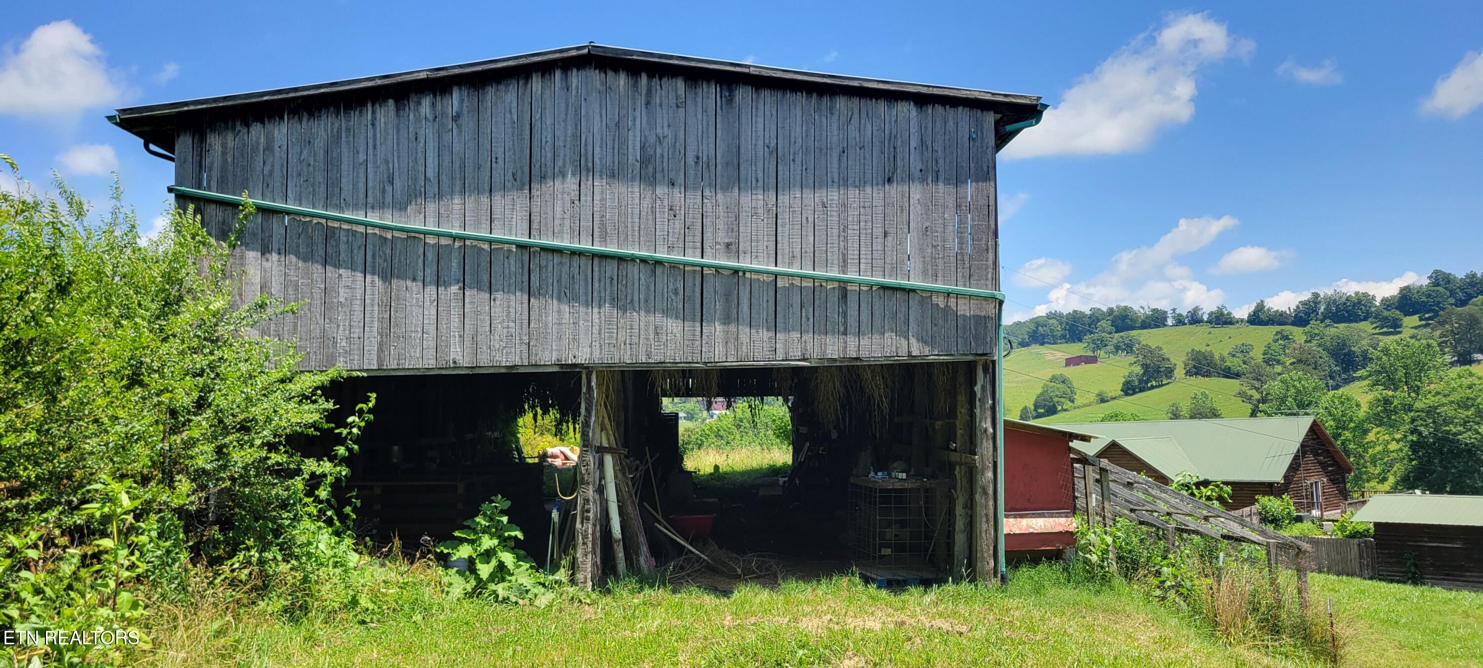 151 Rolen Road New Tazewell TN 37825