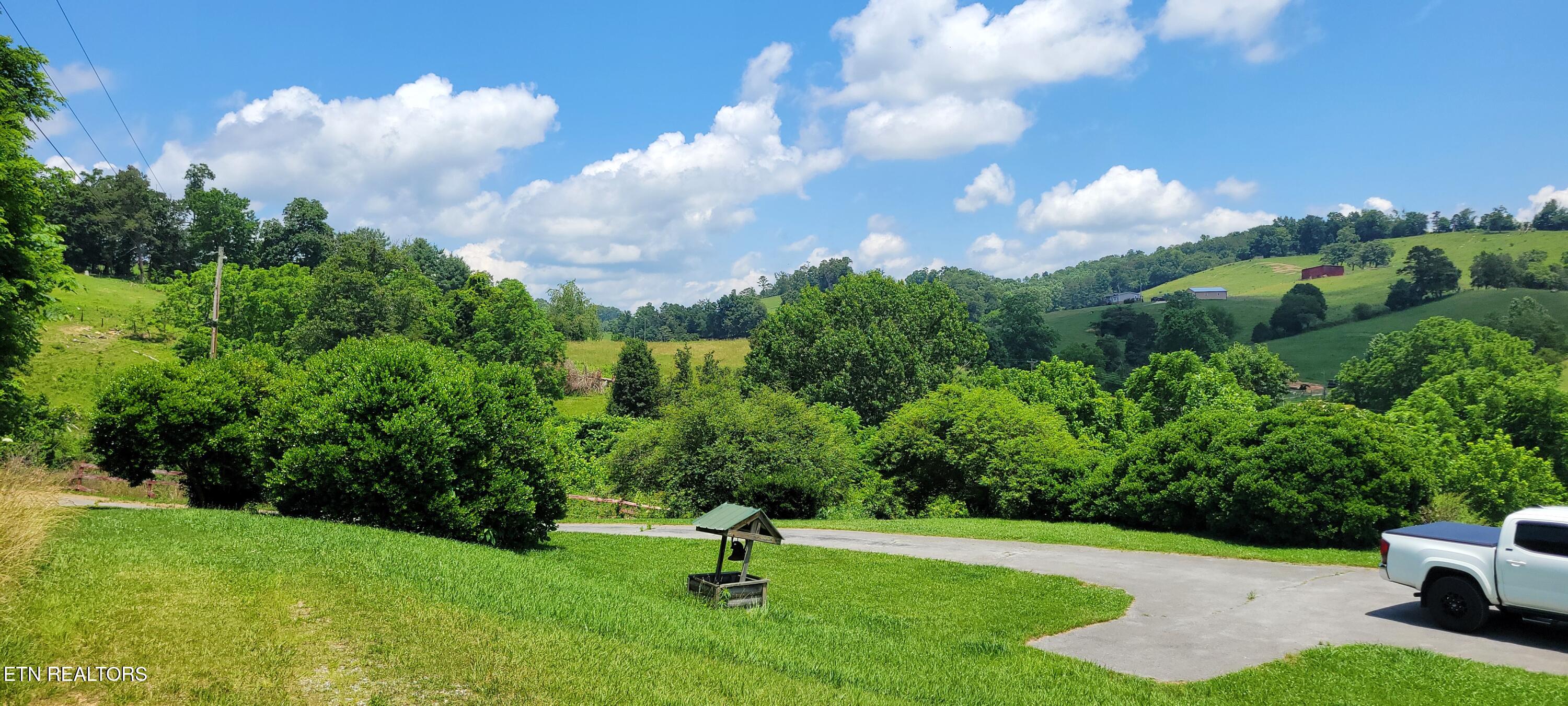 151 Rolen Road New Tazewell TN 37825
