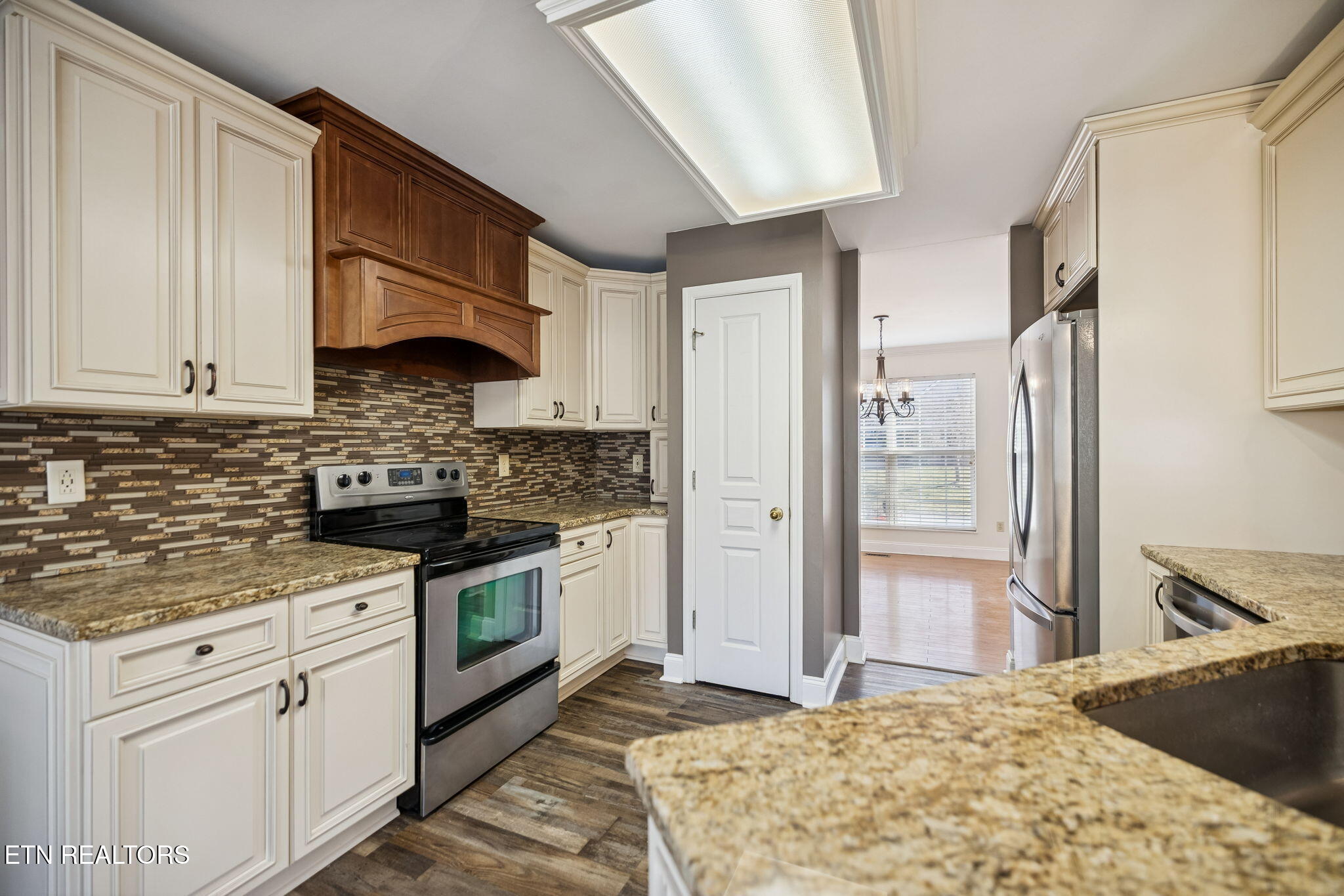 1365 Wineberry Road Powell TN 37849