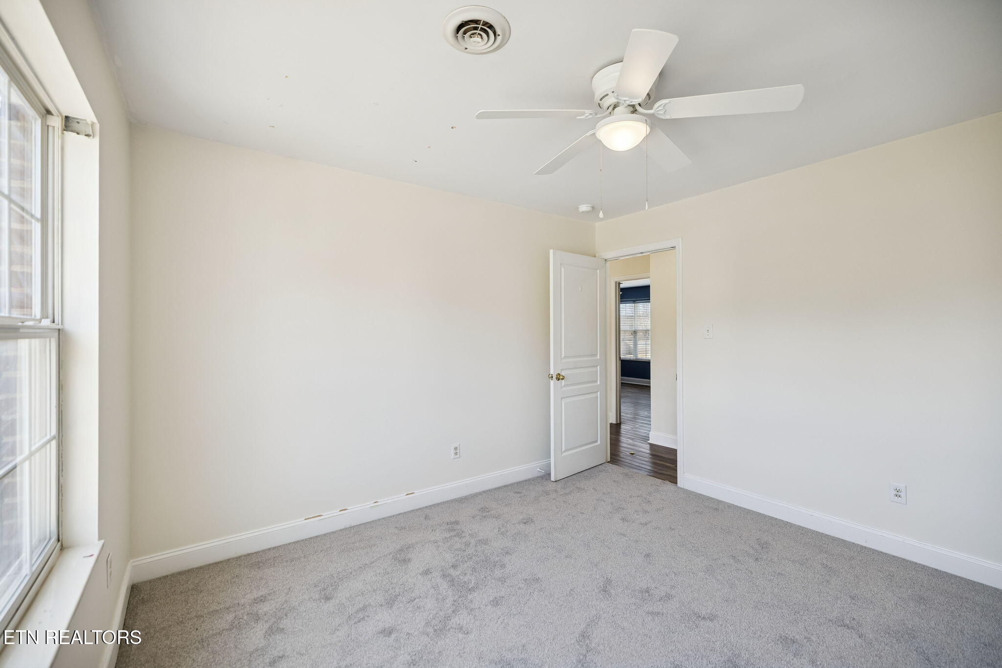 1365 Wineberry Road Powell TN 37849