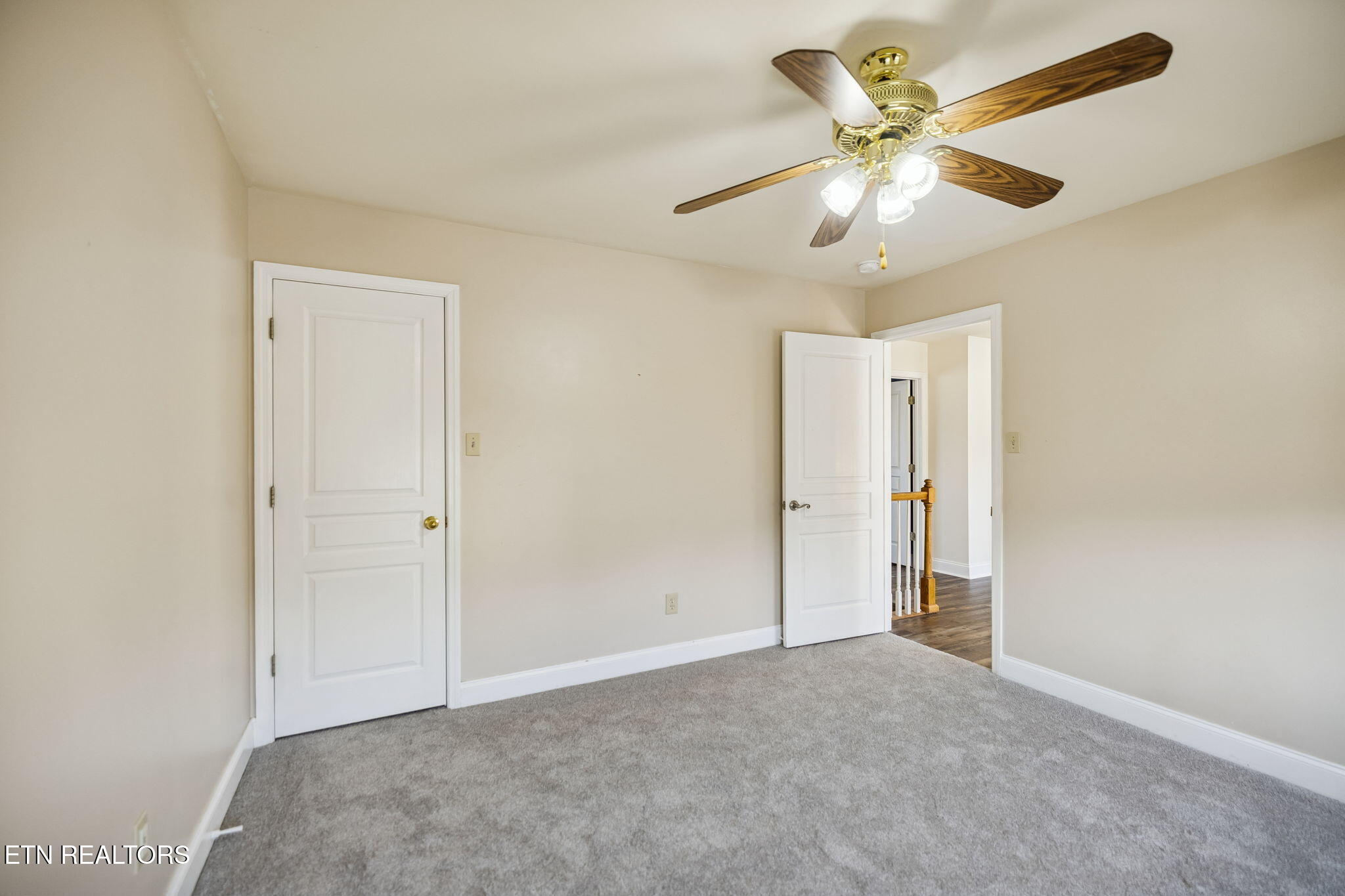 1365 Wineberry Road Powell TN 37849