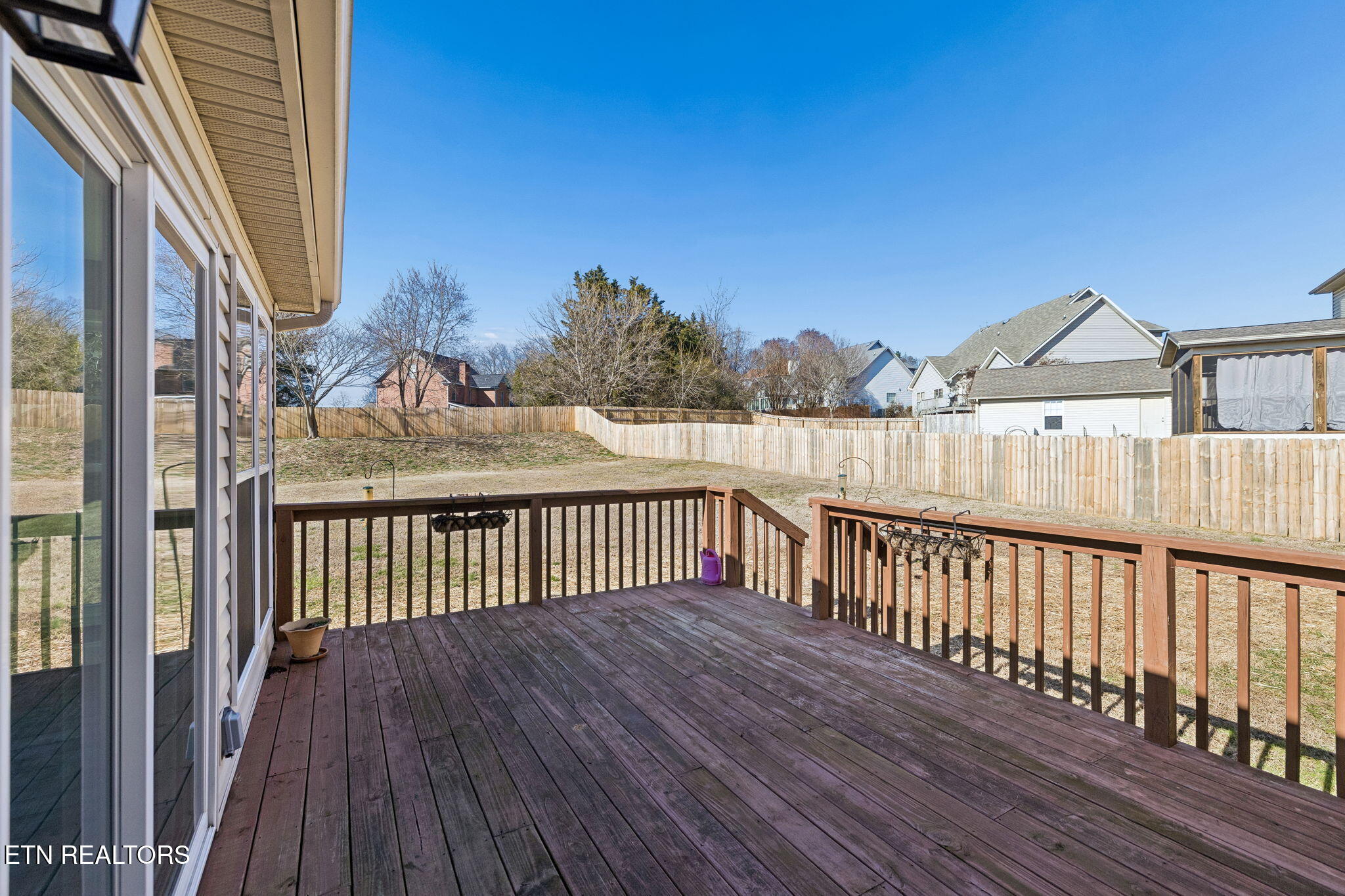 1365 Wineberry Road Powell TN 37849