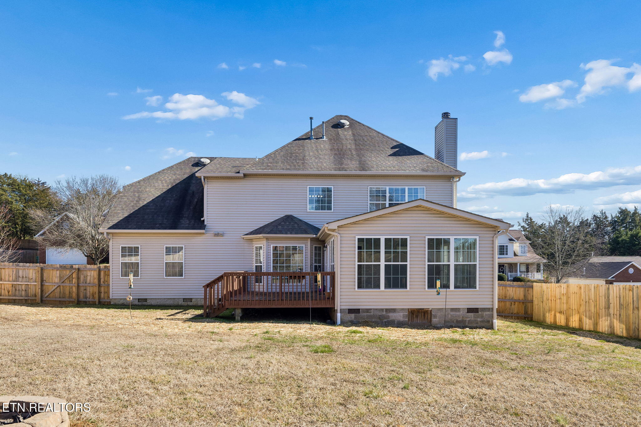 1365 Wineberry Road Powell TN 37849