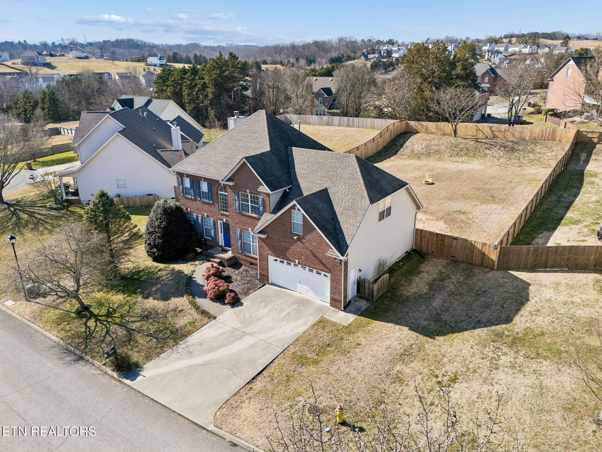 1365 Wineberry Road Powell TN 37849
