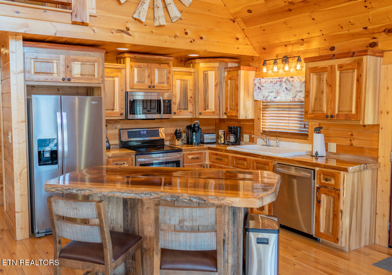 1110 Annes Road Gatlinburg TN 37738