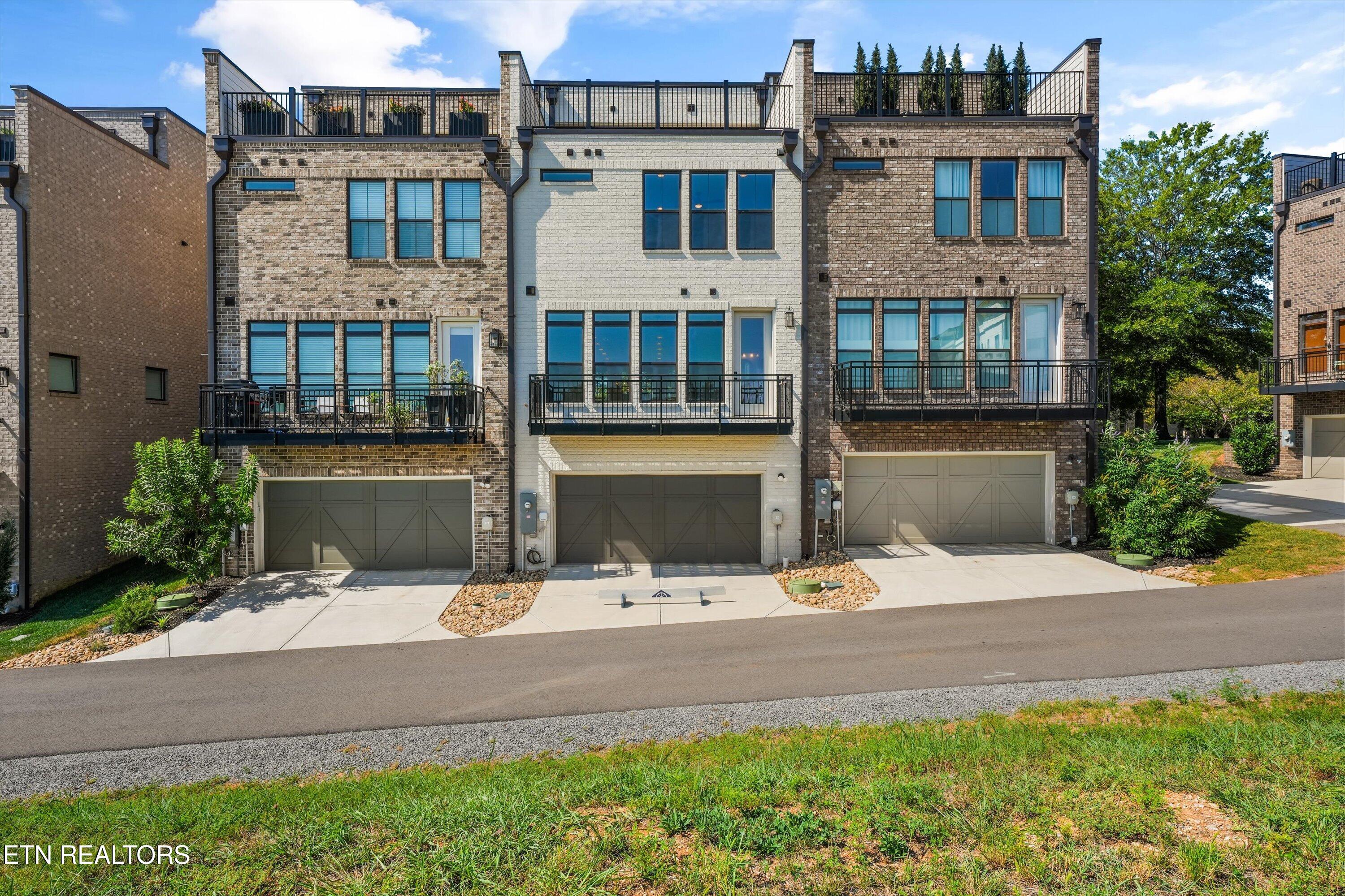 1812 Thunderhead Road Knoxville TN 37922