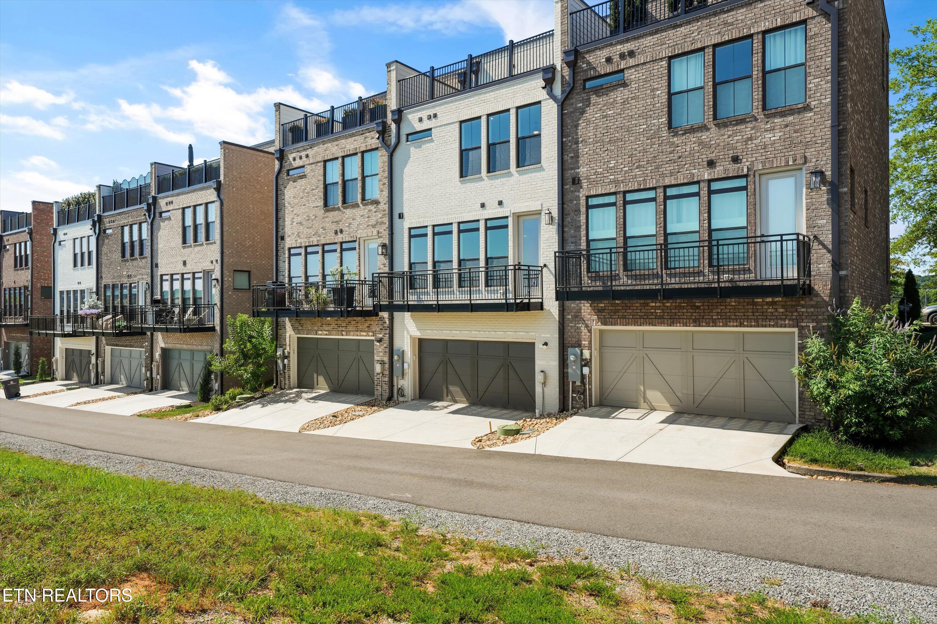 1812 Thunderhead Road Knoxville TN 37922
