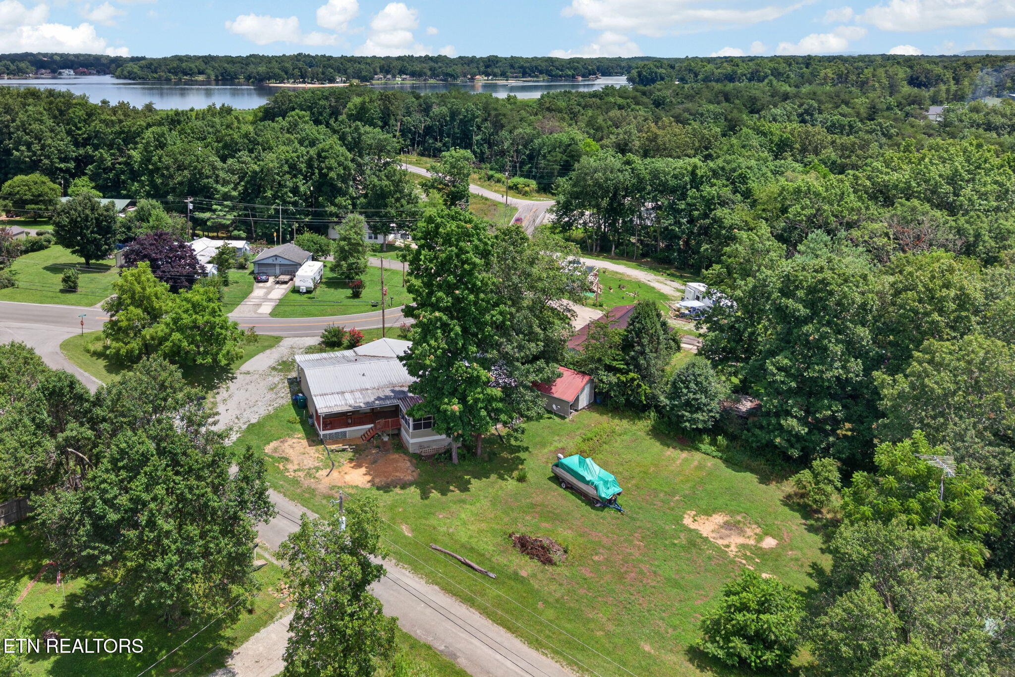 9256 Cherokee Trail Crossville TN 38572
