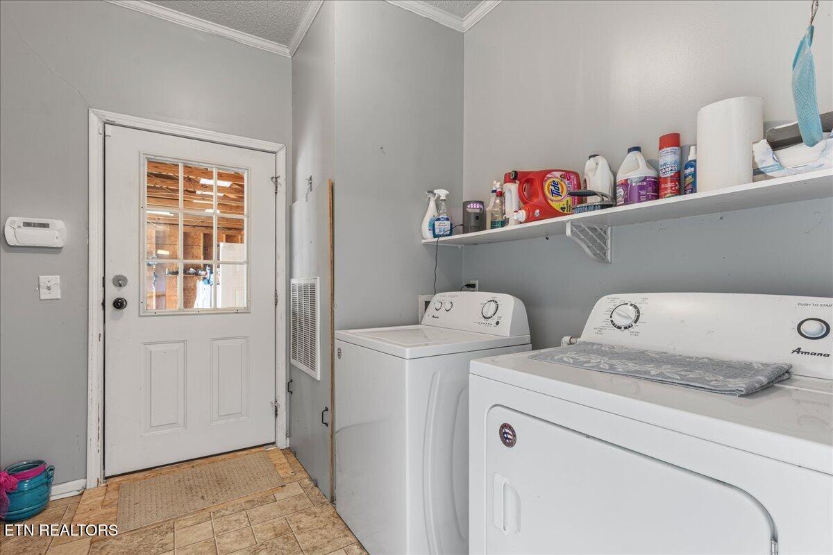 687 E Farrell Street Niota TN 37826
