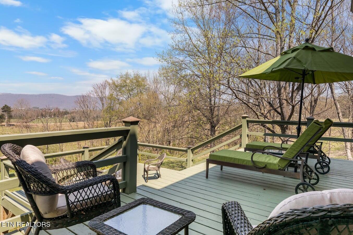 770 Mount Paran Road Jacksboro TN 37757
