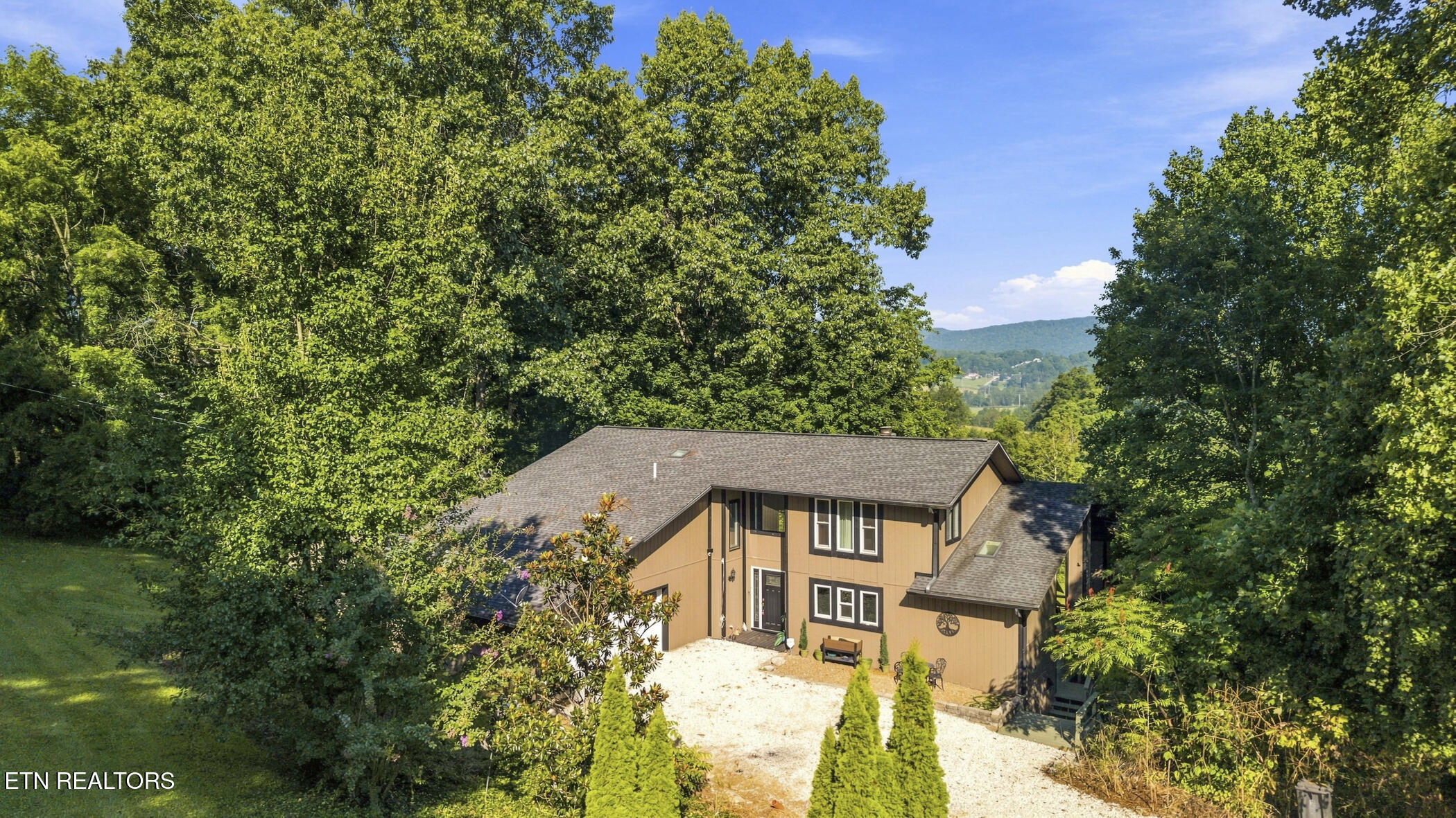 770 Mount Paran Road Jacksboro TN 37757