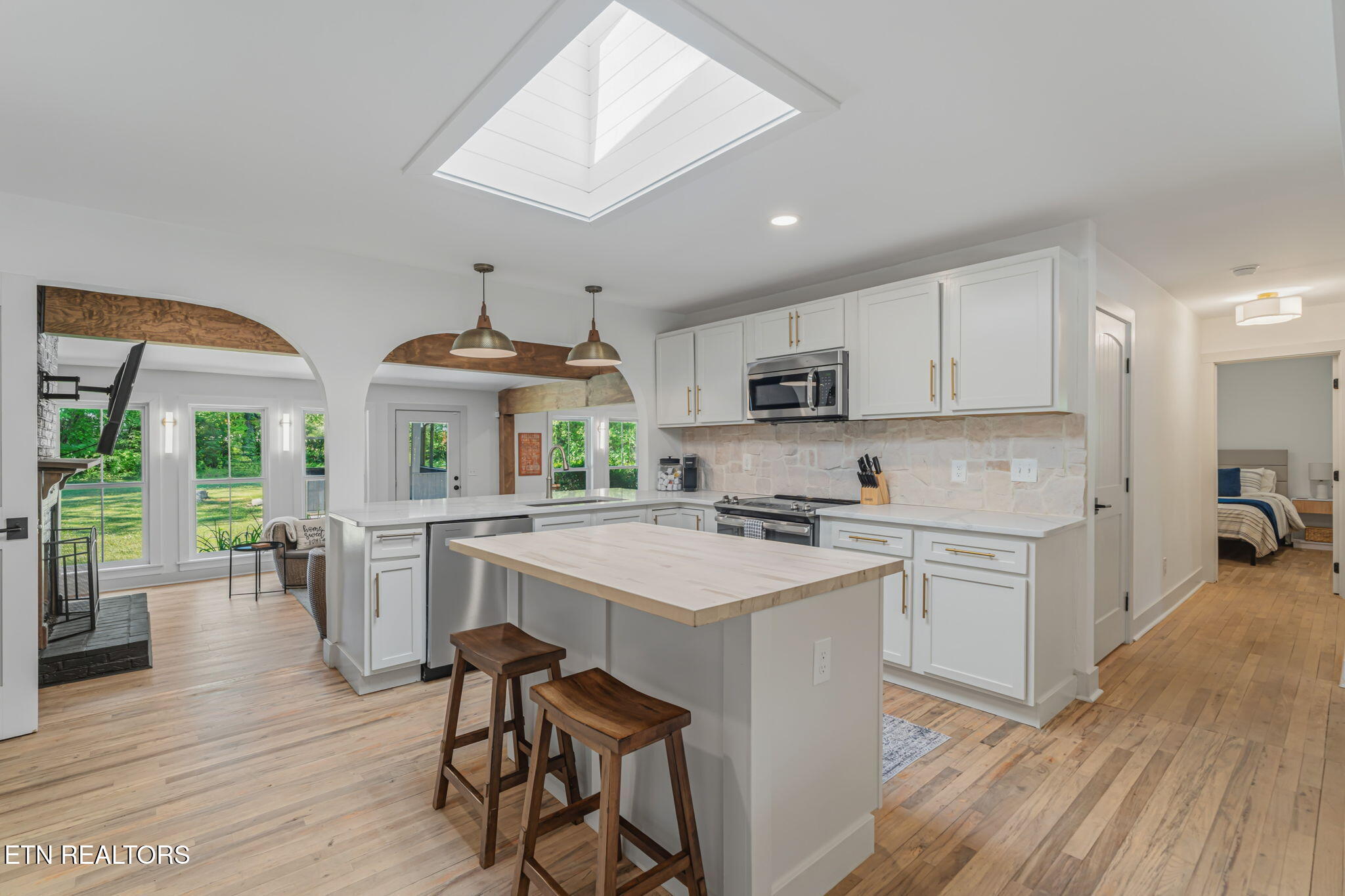 329 Sarvis Drive Knoxville TN 37920