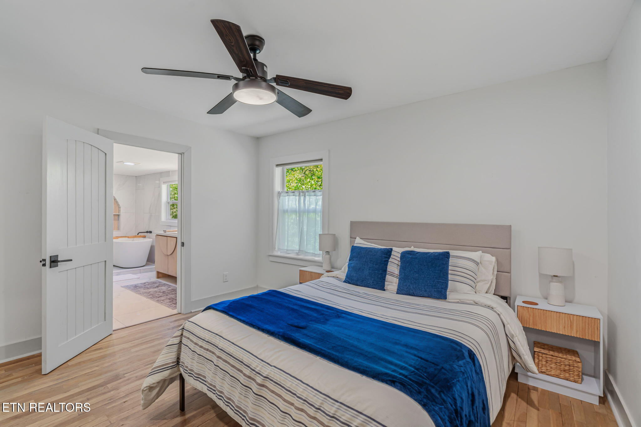 329 Sarvis Drive Knoxville TN 37920