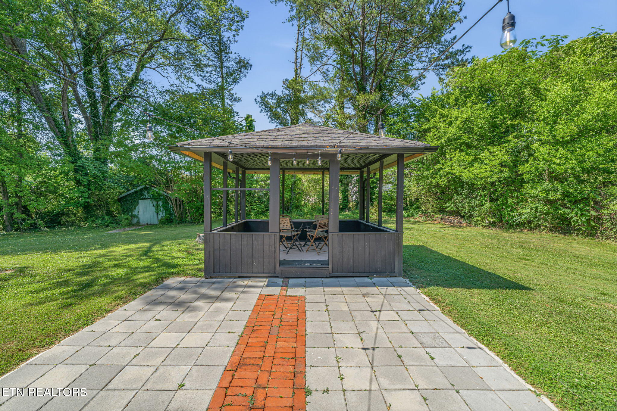 329 Sarvis Drive Knoxville TN 37920