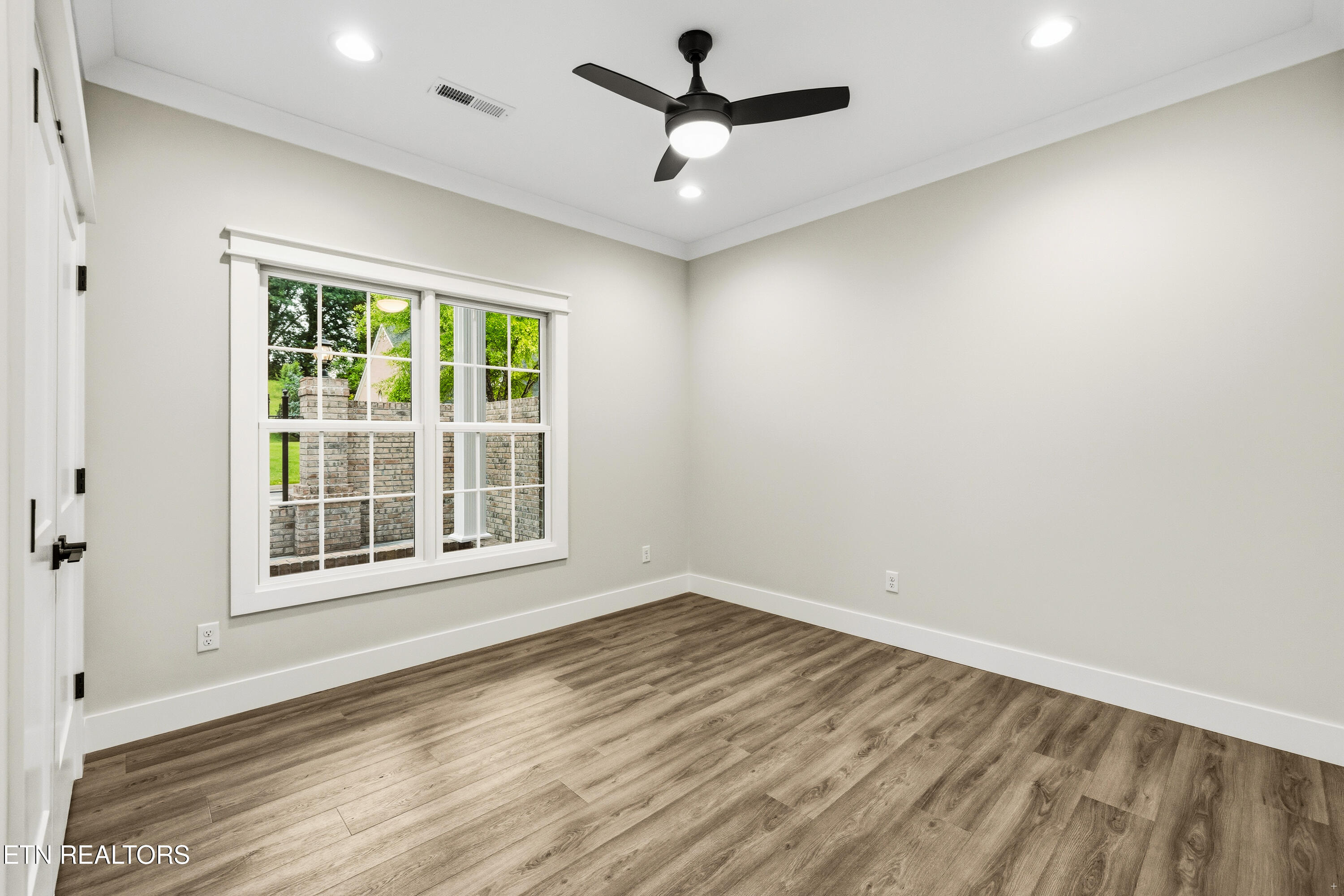 906 Fine Glen Drive Sevierville TN 37862