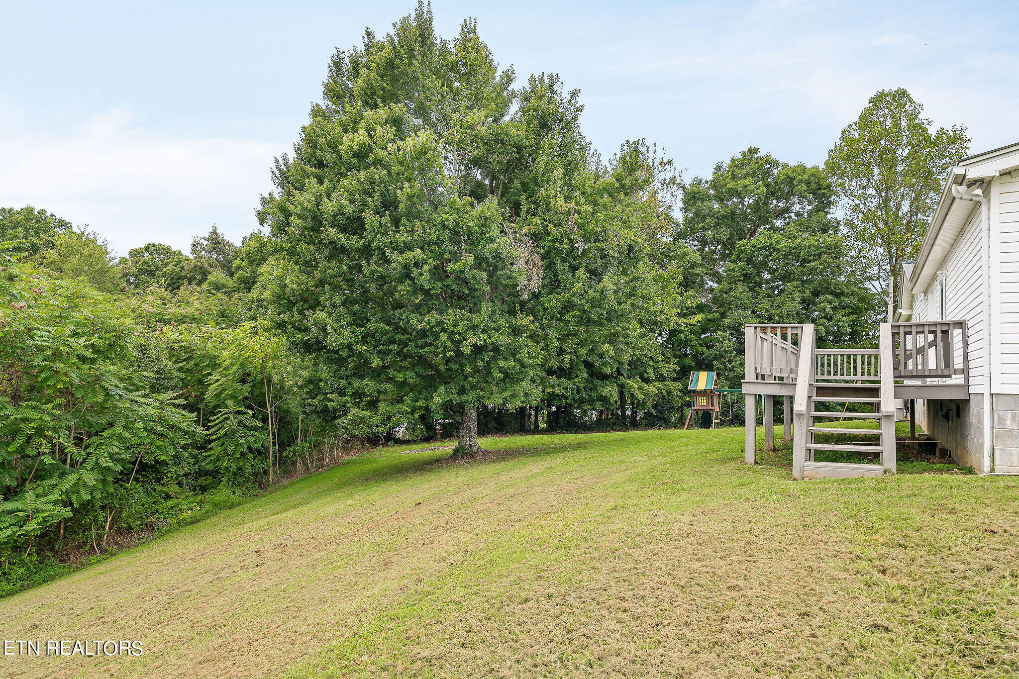 5283 Willow Grove Highway Allons TN 38541