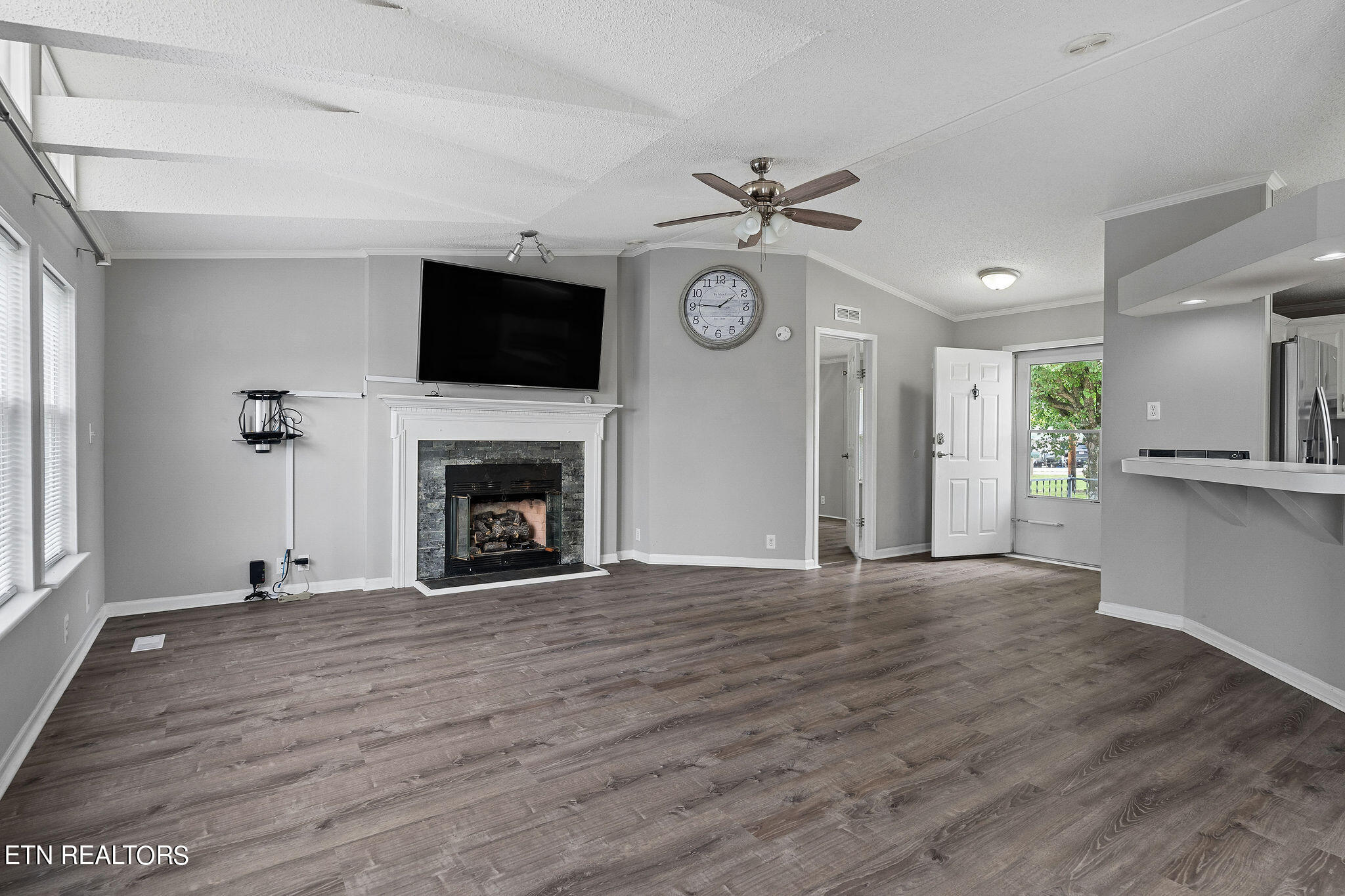 5283 Willow Grove Highway Allons TN 38541