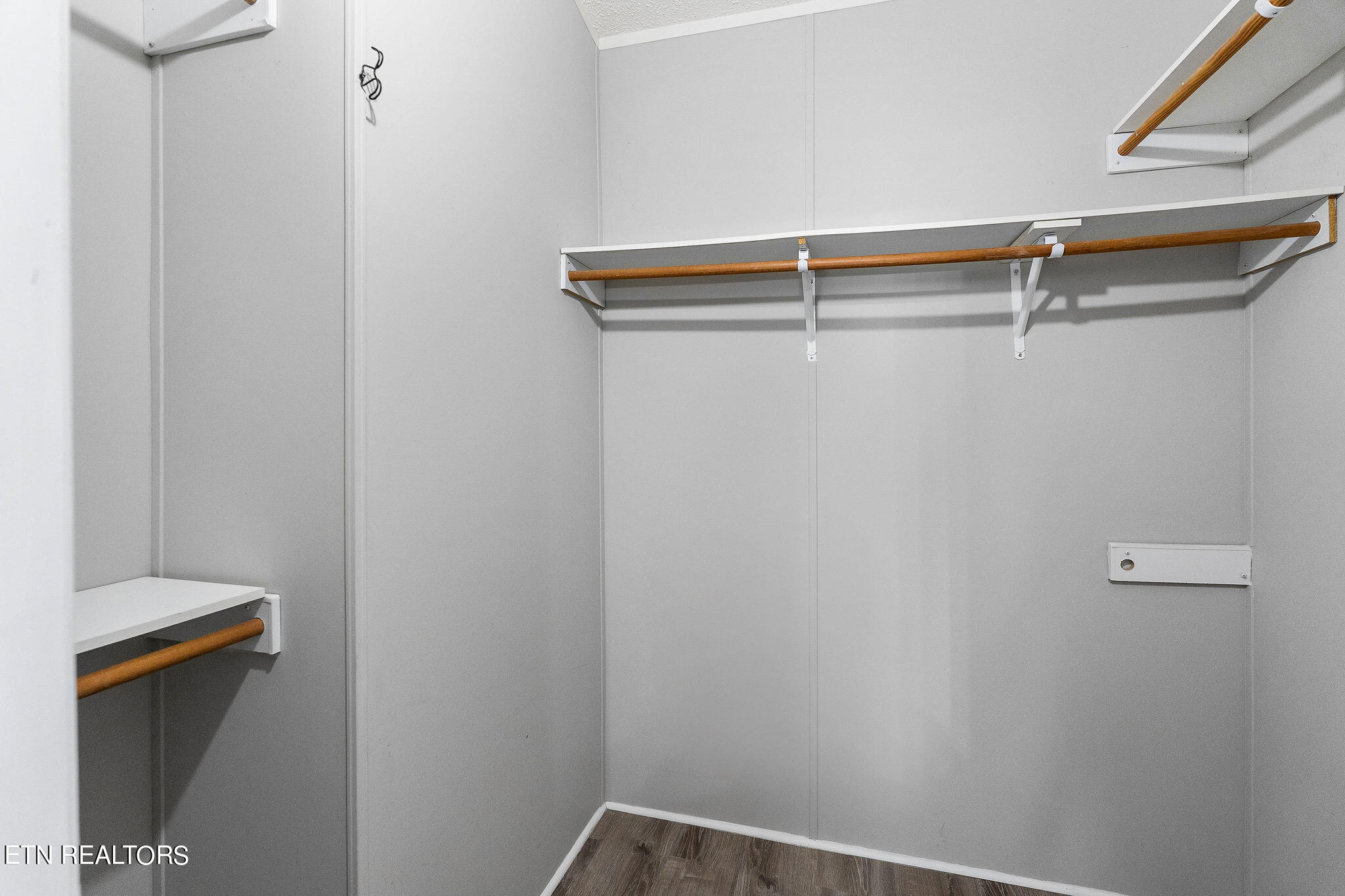 5283 Willow Grove Highway Allons TN 38541