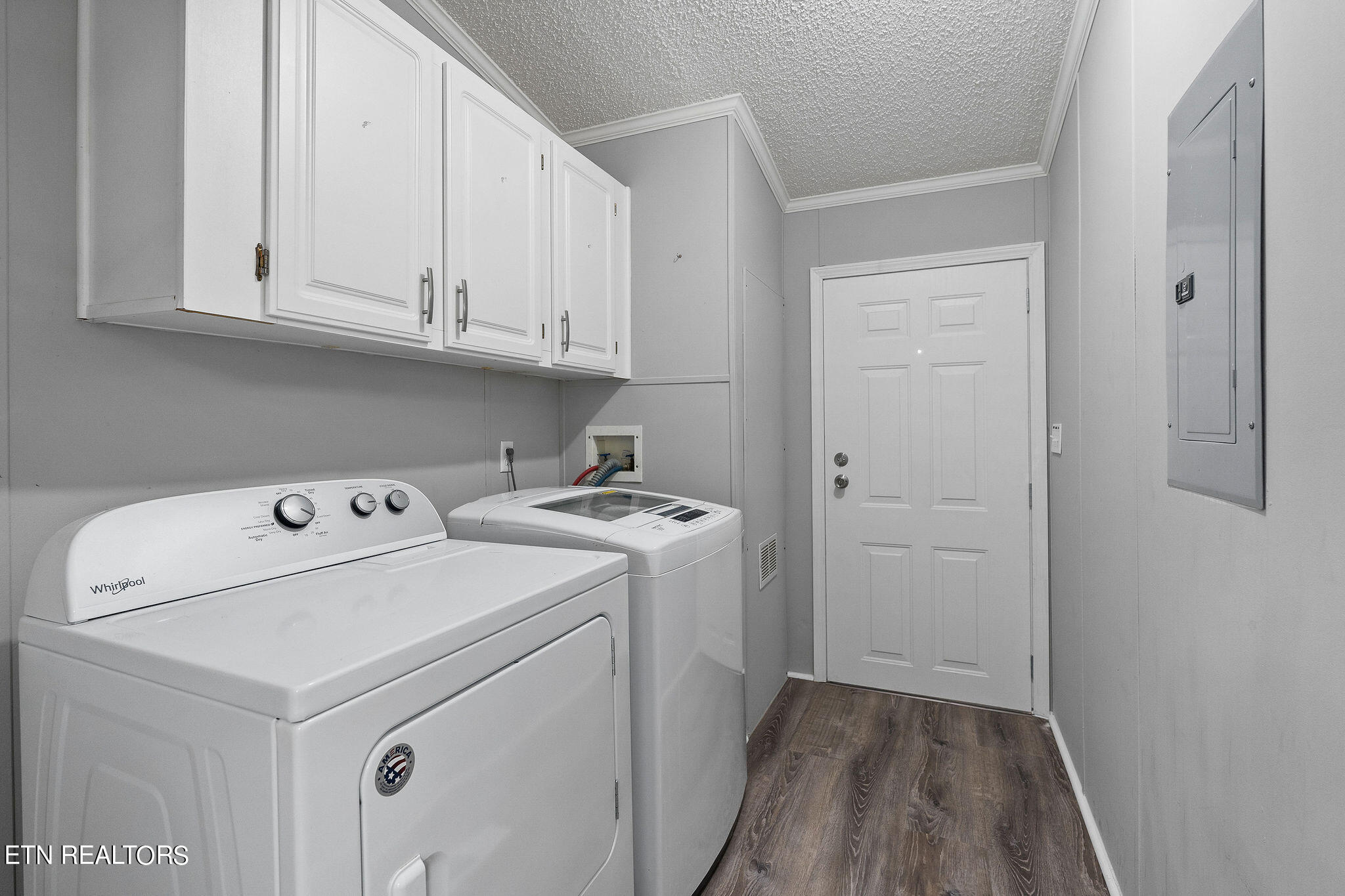 5283 Willow Grove Highway Allons TN 38541