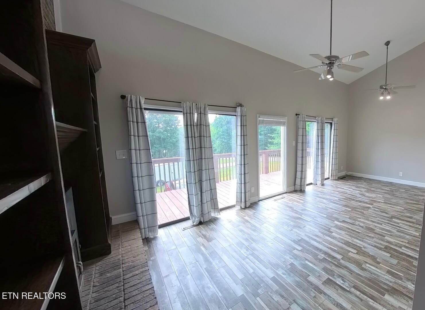 125 Orchard Crest Circle Clinton TN 37716